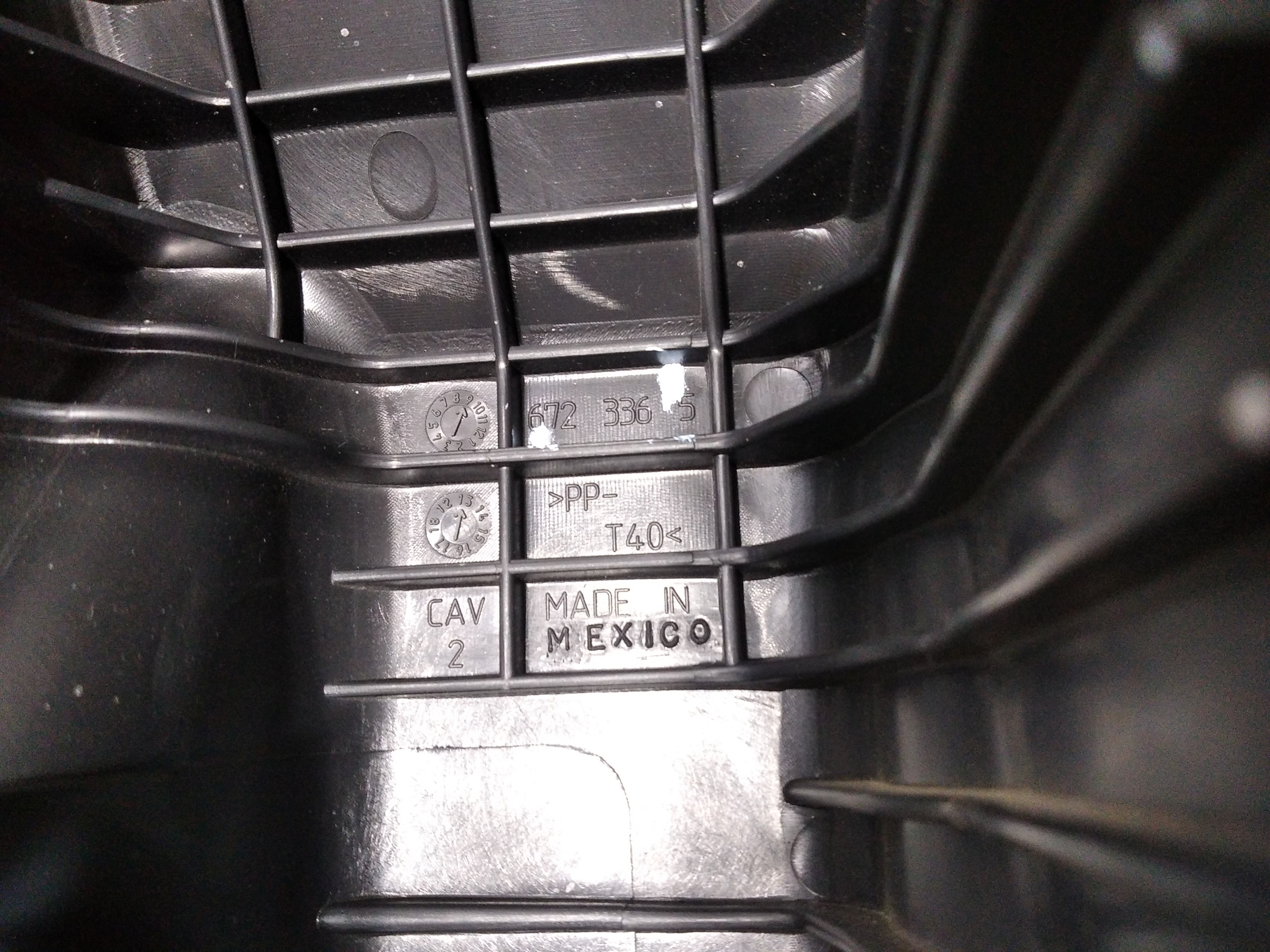 Tampa Caixa Filtro De Ar Nissan Versa 2014 V298 6723365 4