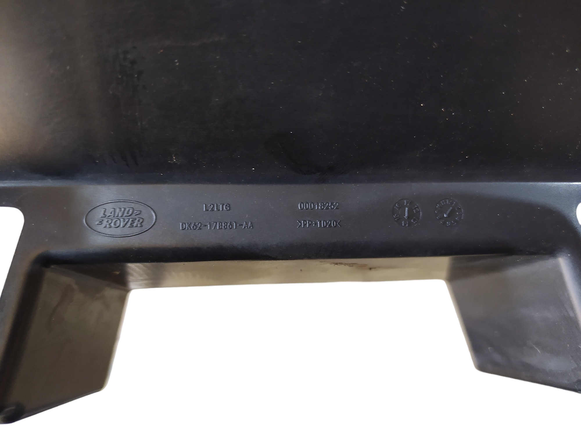 Guia Parachoque Traseiro Range Rover Sport 2014 A 2017 V573 8