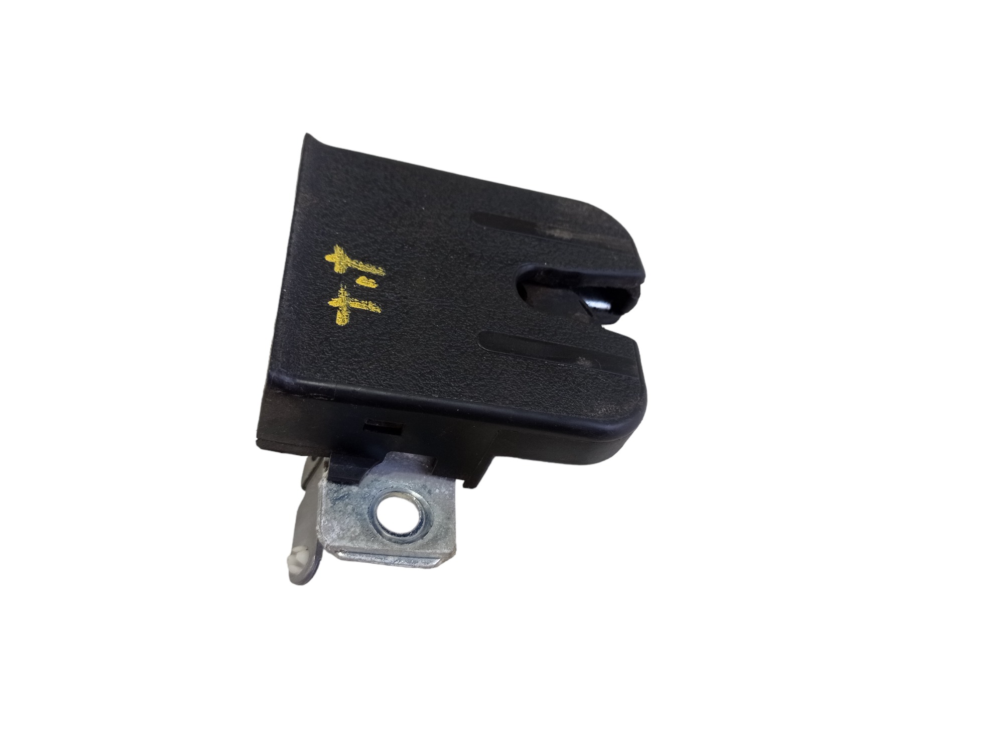 Fechadura Tampa Traseira Vw Golf 2009 6q6827505b V566