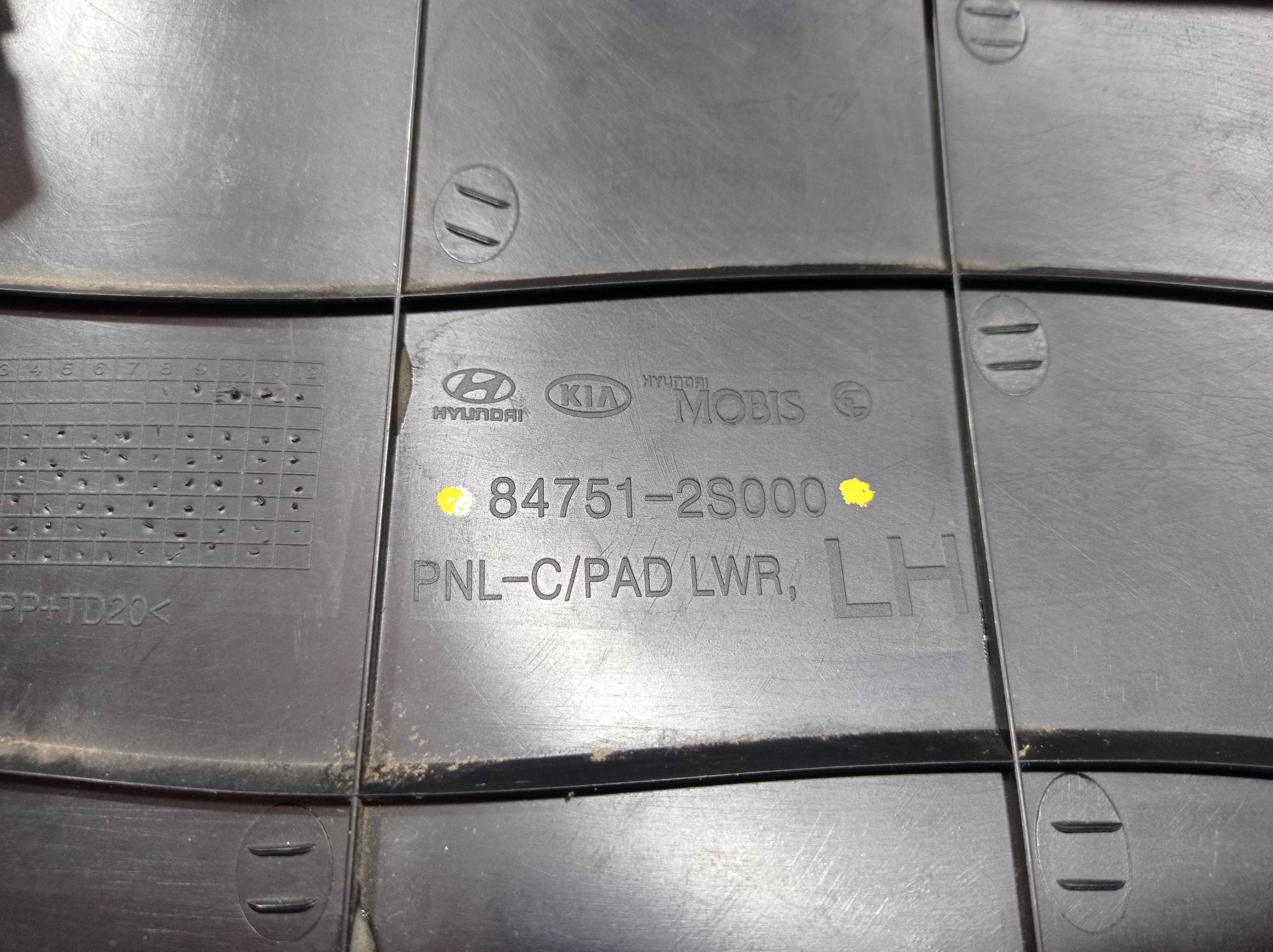 Acabamento Inferior Painel Hyundai Ix35 2019 V556 7