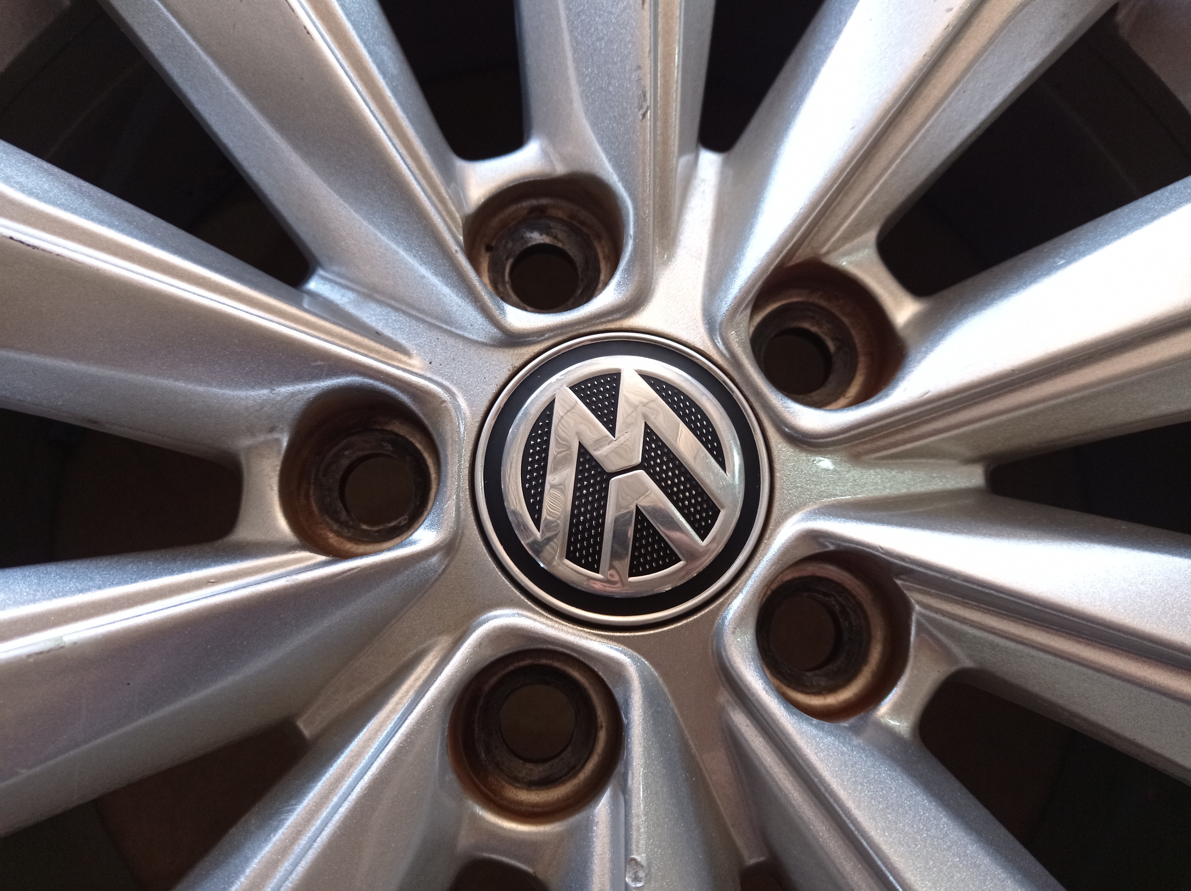 Roda Aro 15 5×100 Vw Virtus 2017 A 2021 V559 2