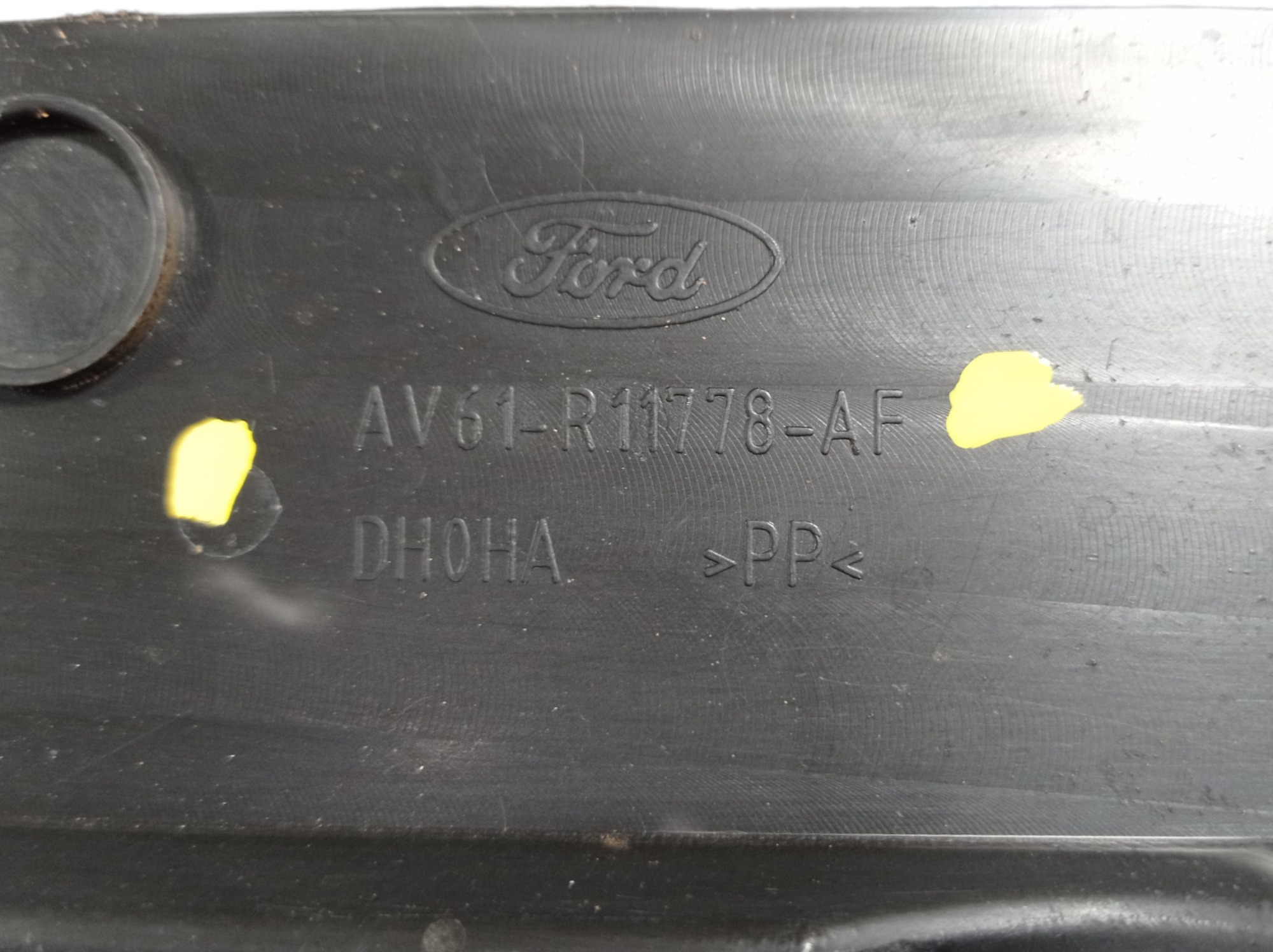 Defletor Direito Escape Ford Focus Se 1.6 2014 V476 6