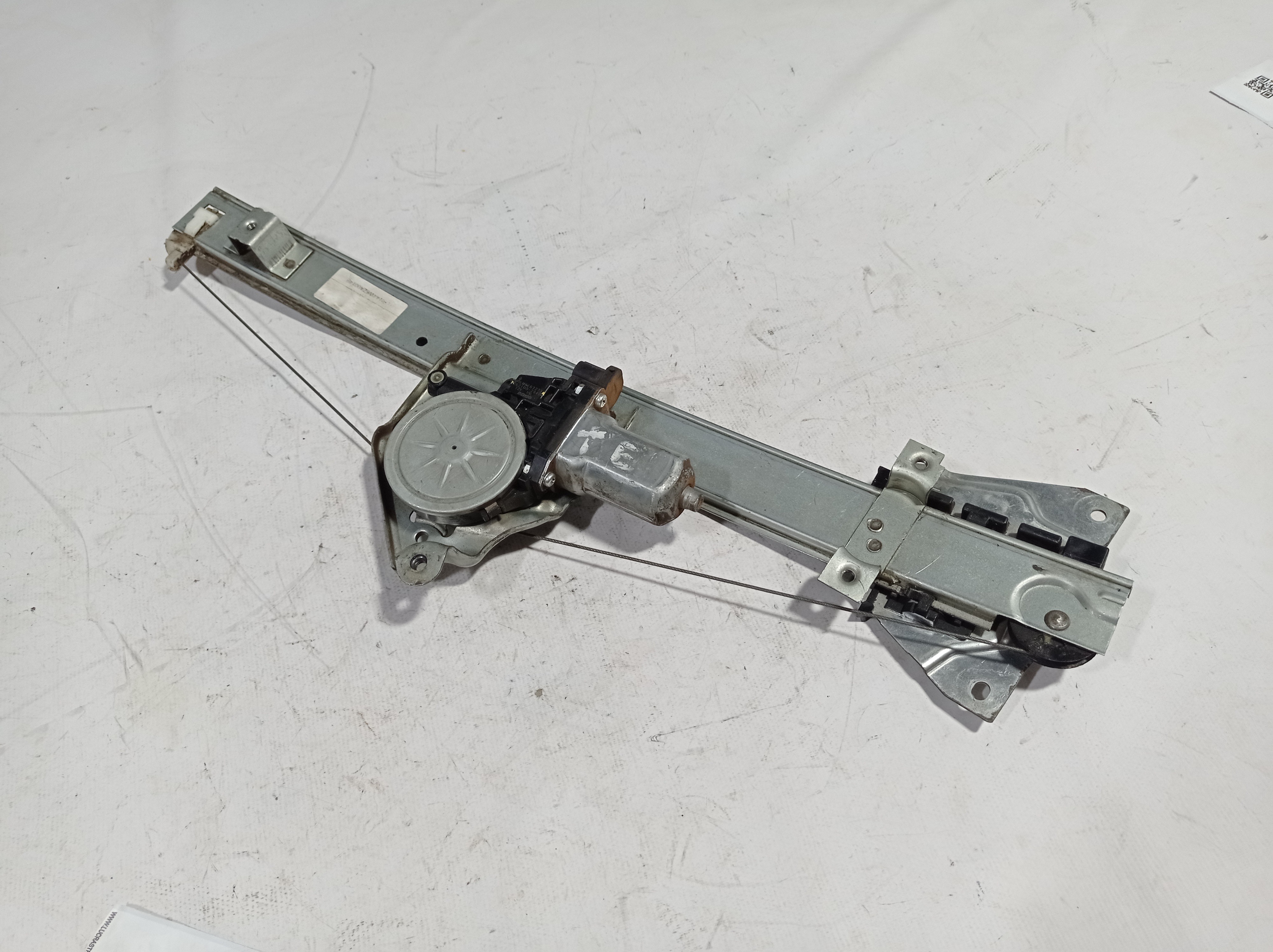 Máquina Traseira Esquerda Mitsubishi Grandis 2621002840 5