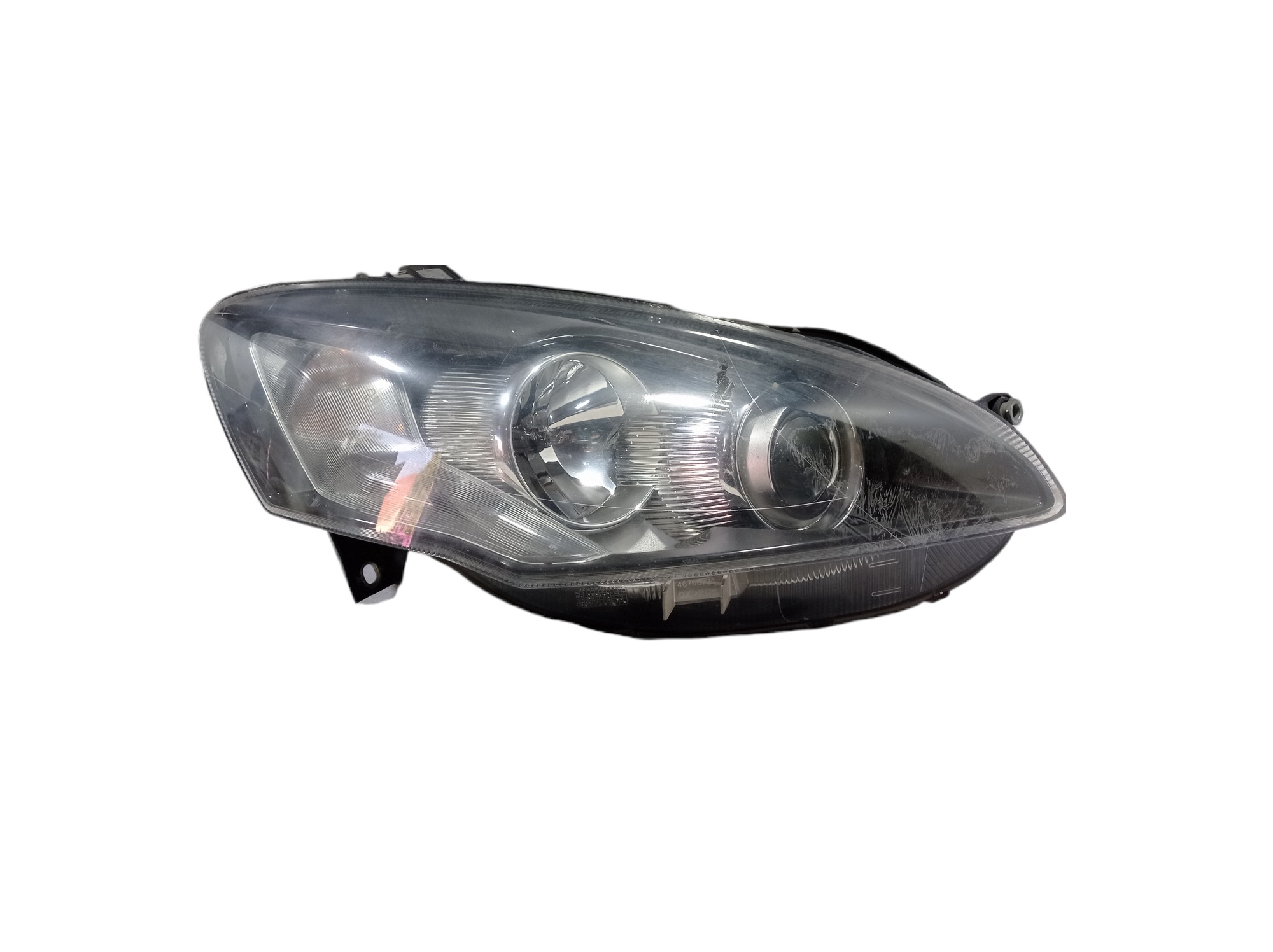 Farol Direito Fiat Idea Adventure 2012 A 2019 V355