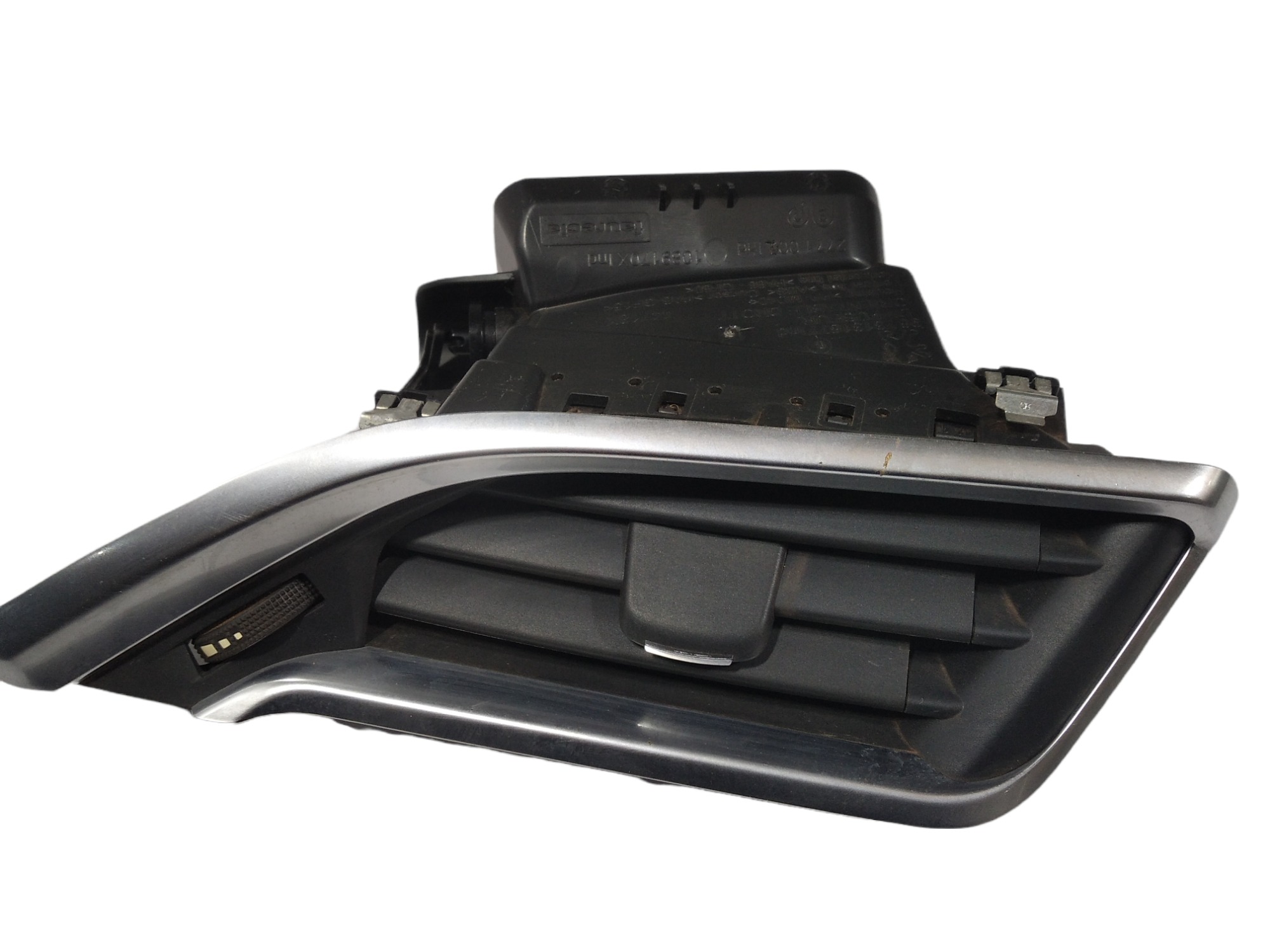 Difusor De Ar Direito Peugeot 2008 Cross 2019 V341 2