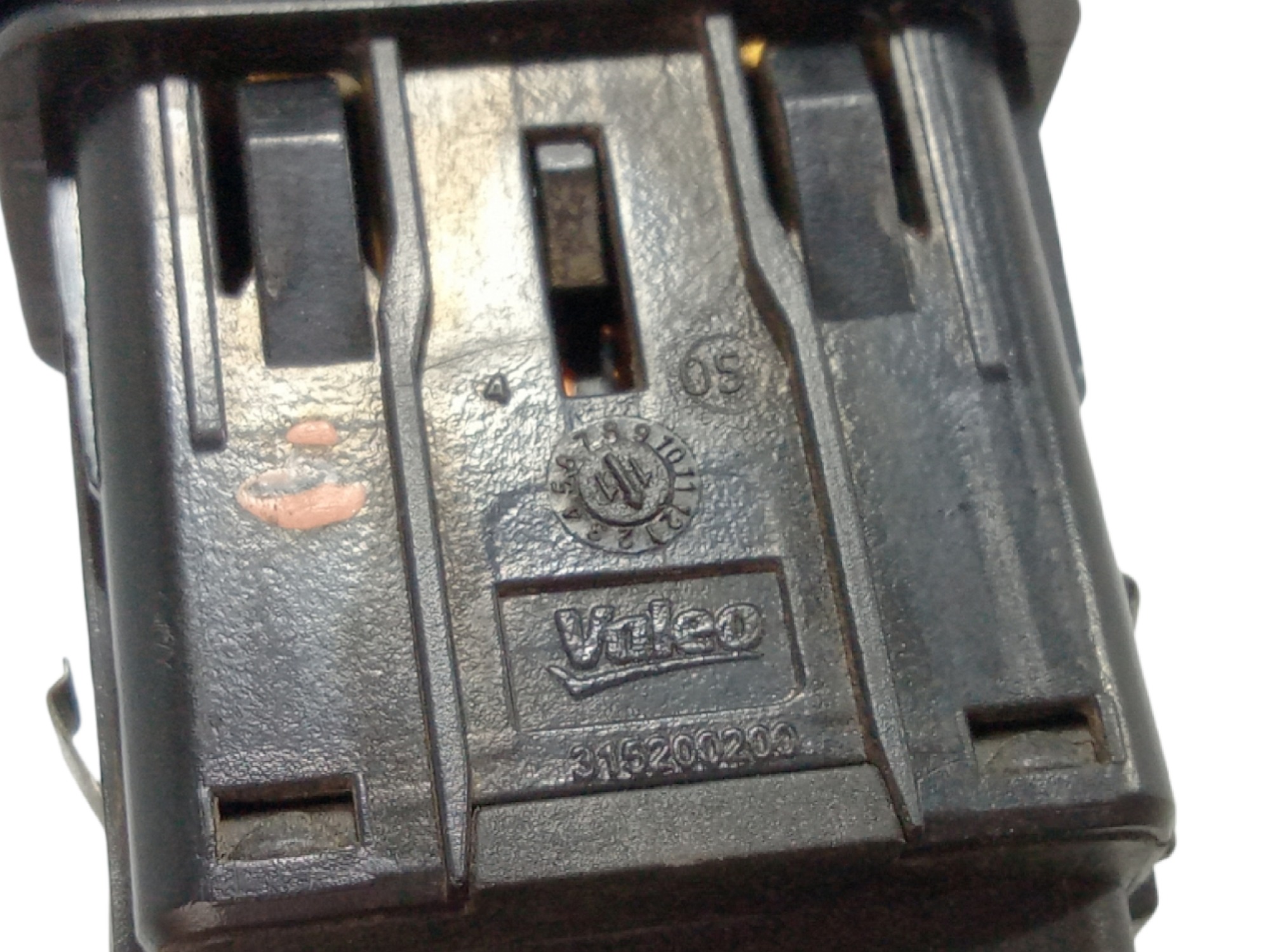 Botão Pisca Alerta Vw Voyage 2011 V370 5