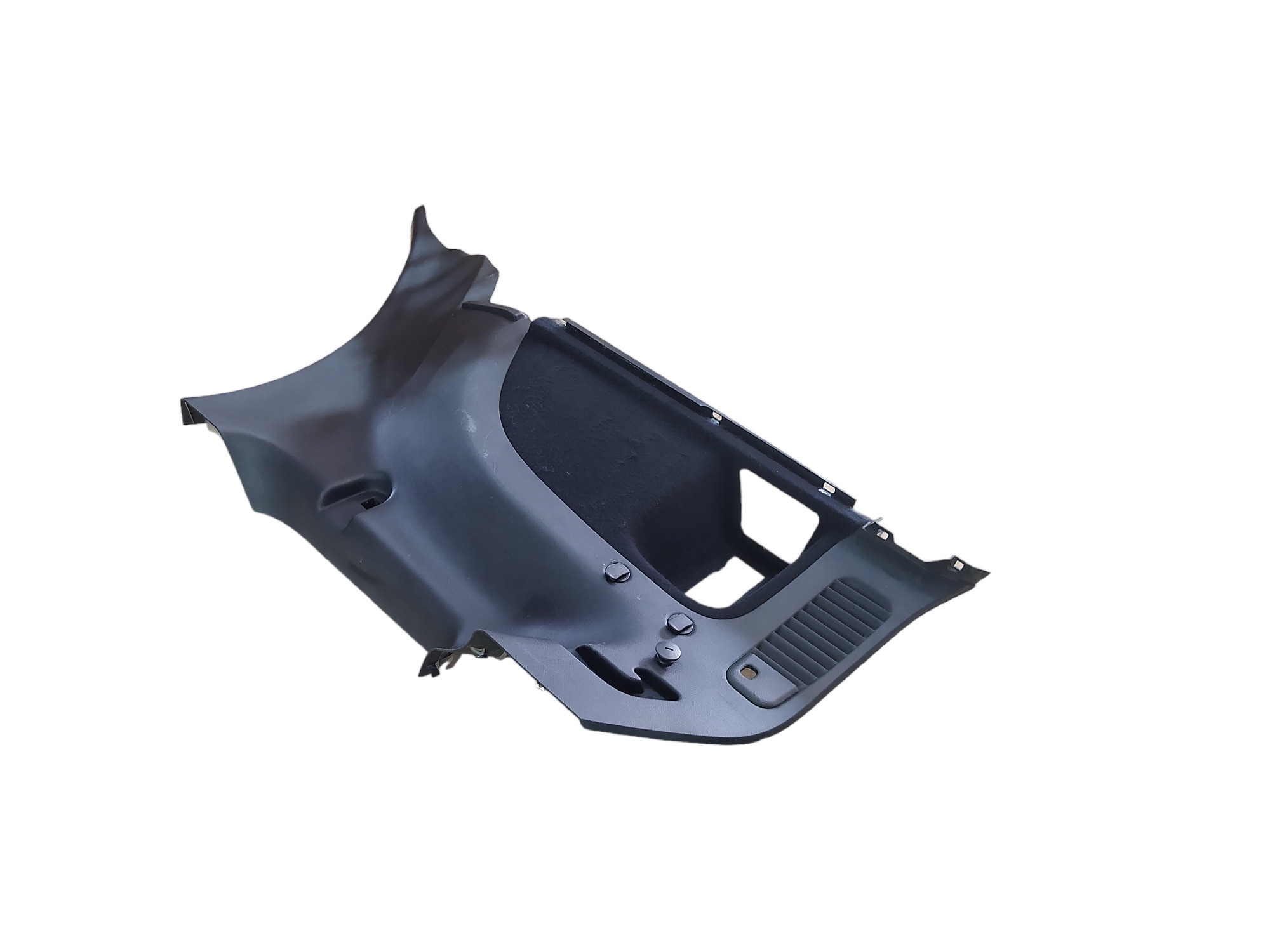 Acabamento Porta Mala Esquerdo Jeep Grand Cherokee V580 2