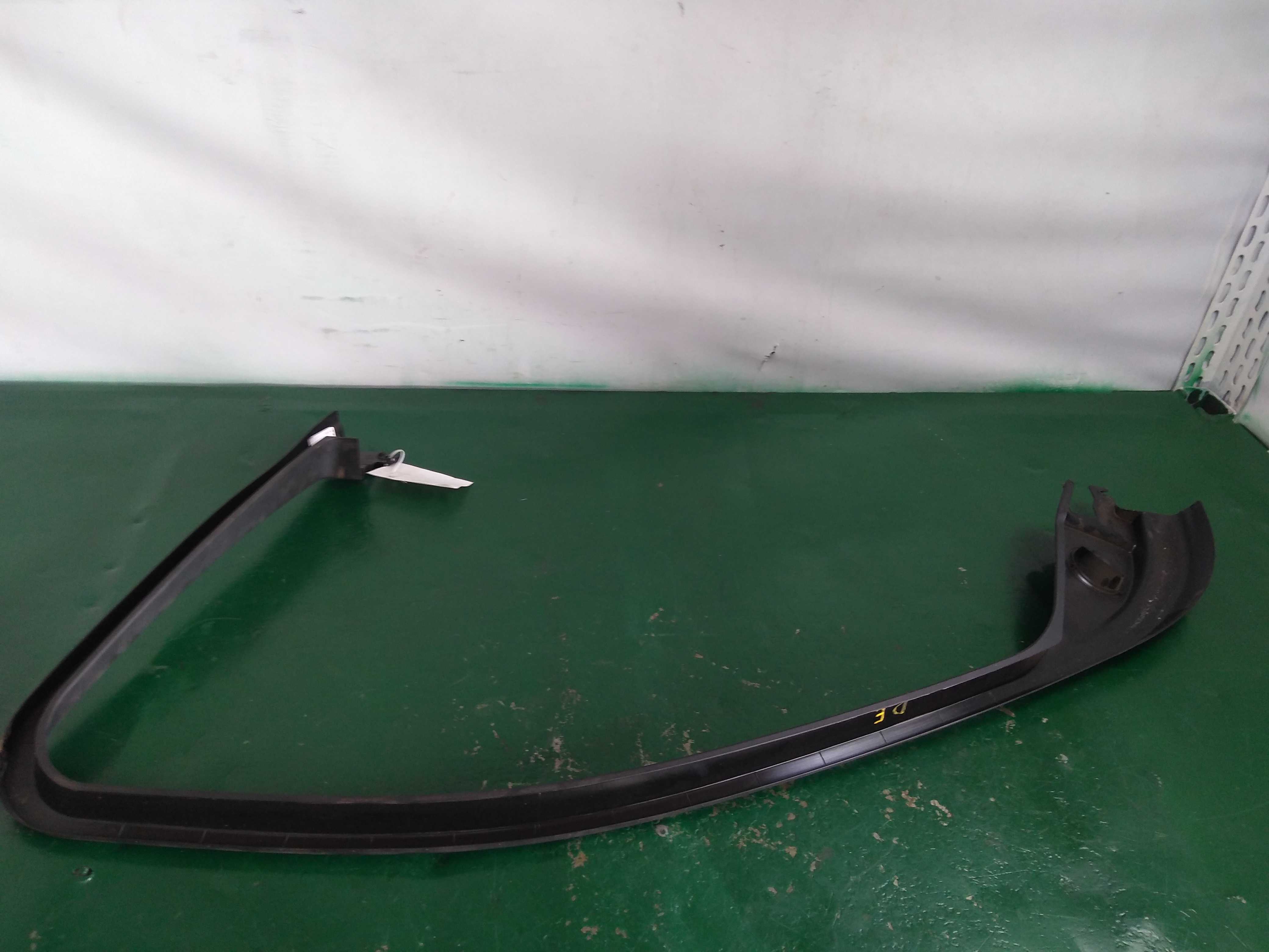 Moldura Arco Porta Dianteira Esquerda Discovery Sport 2018 3