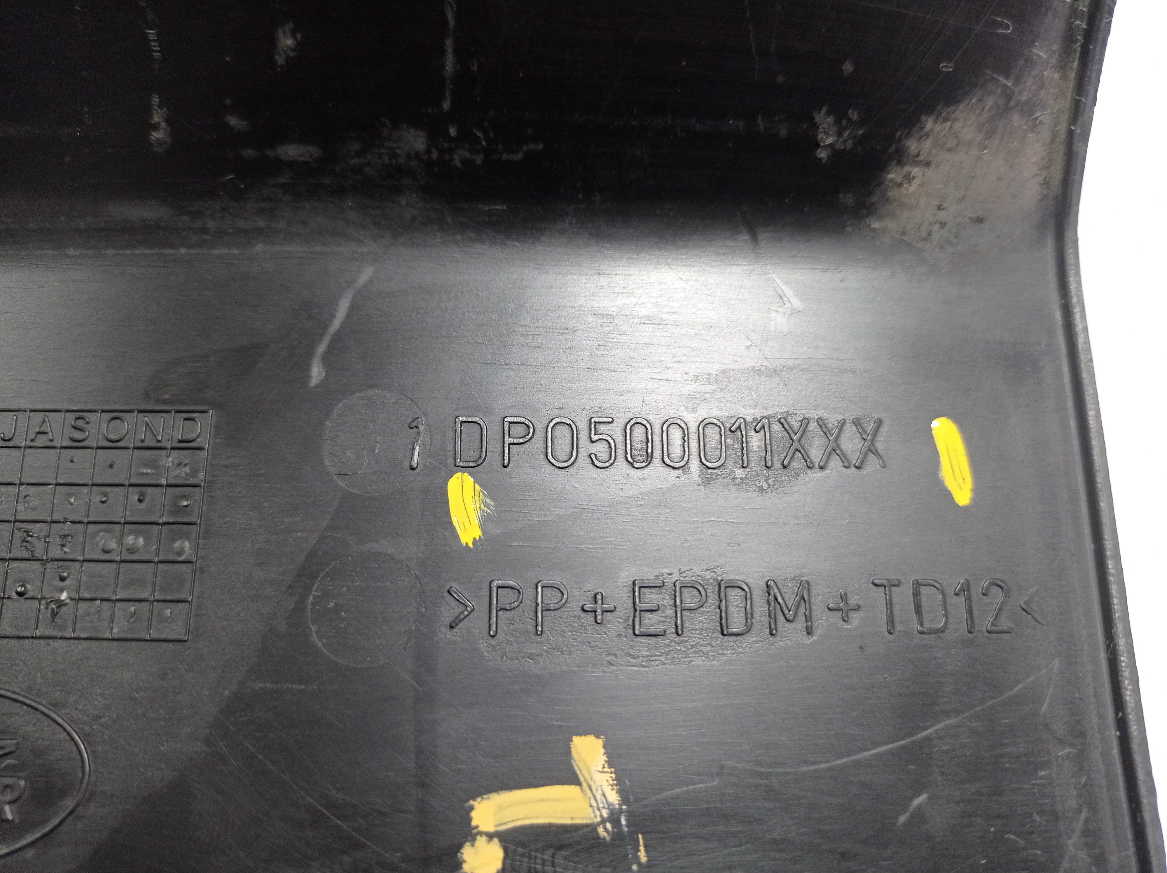 Moldura Parachoque Traseiro Land Rover Discovery 4 11 V582 10