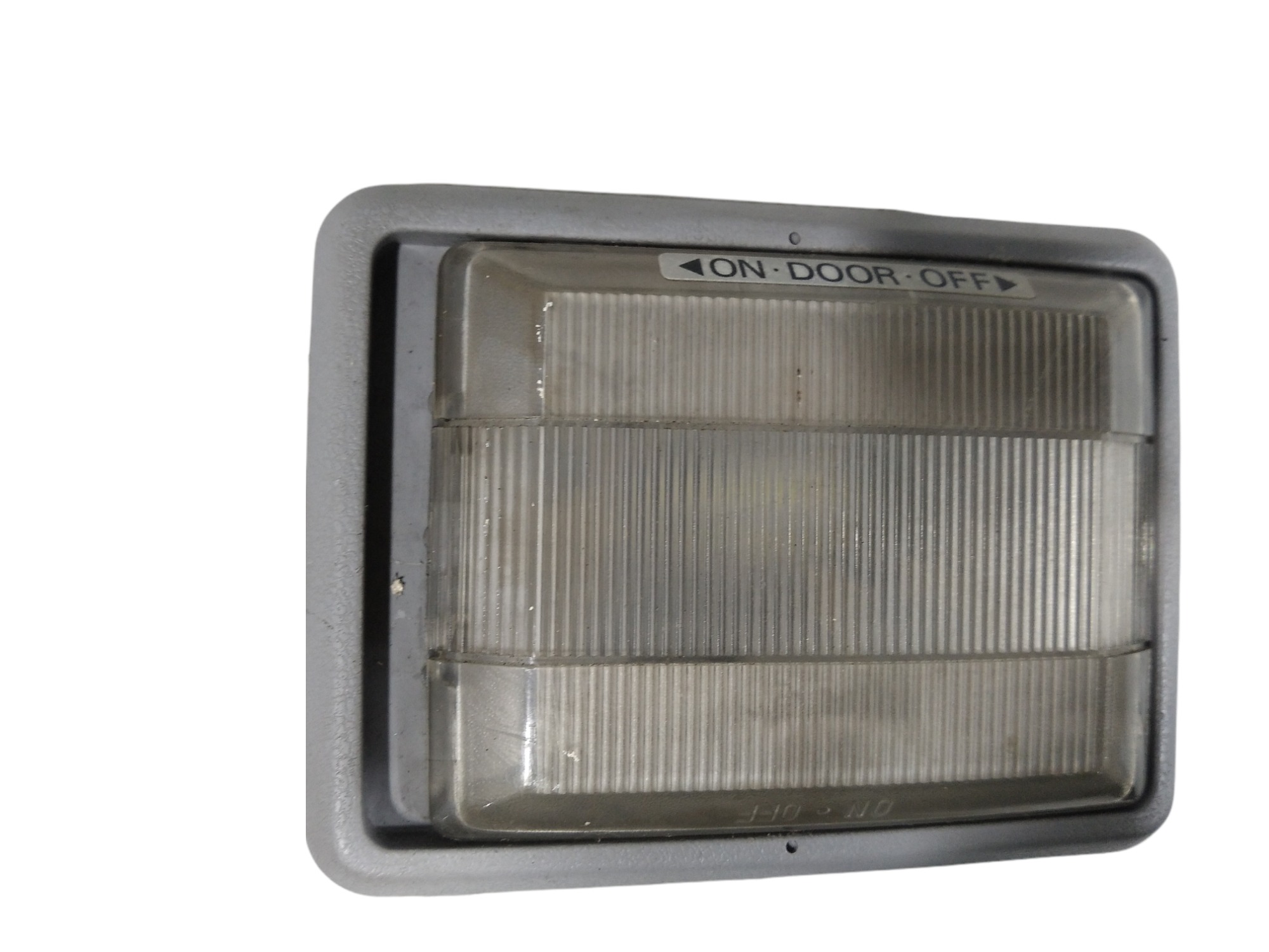Luz Cortesia Traseira Pajero Sport 2004 V319 6