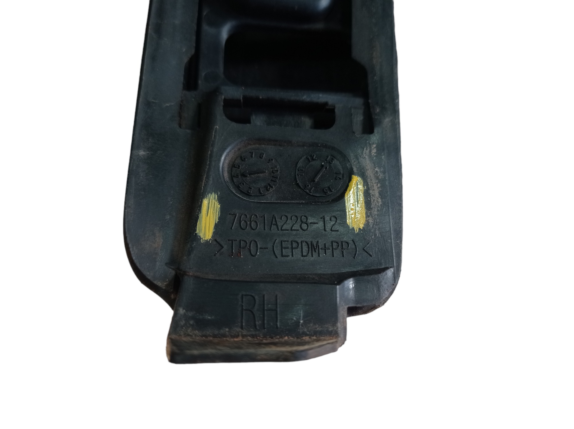 Rack De Teto Direito Mitsubishi Outlander 2014 V551 9
