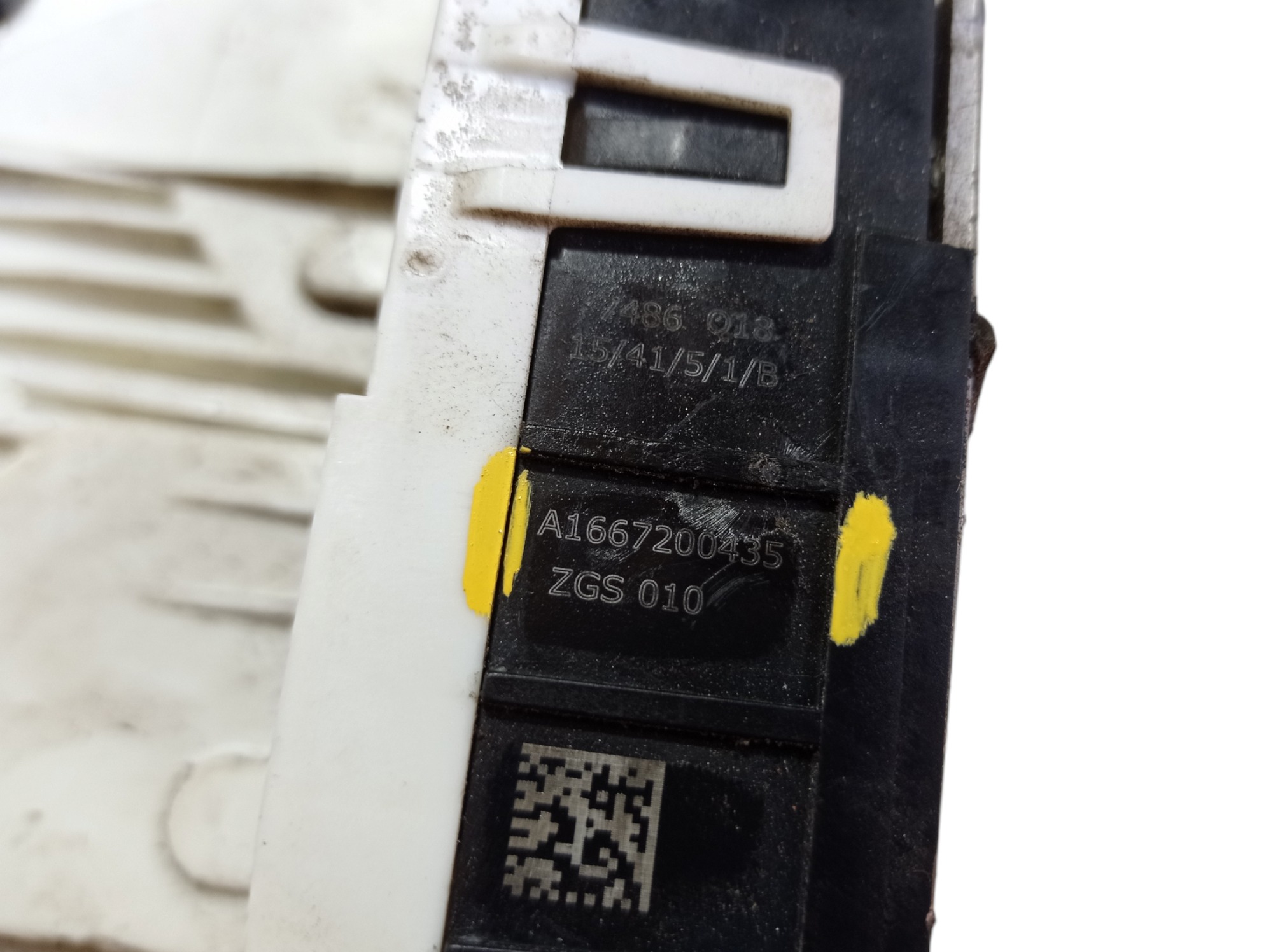 Fechadura Porta Dianteira Direita Mercedes Gla 200 2016 V568 5