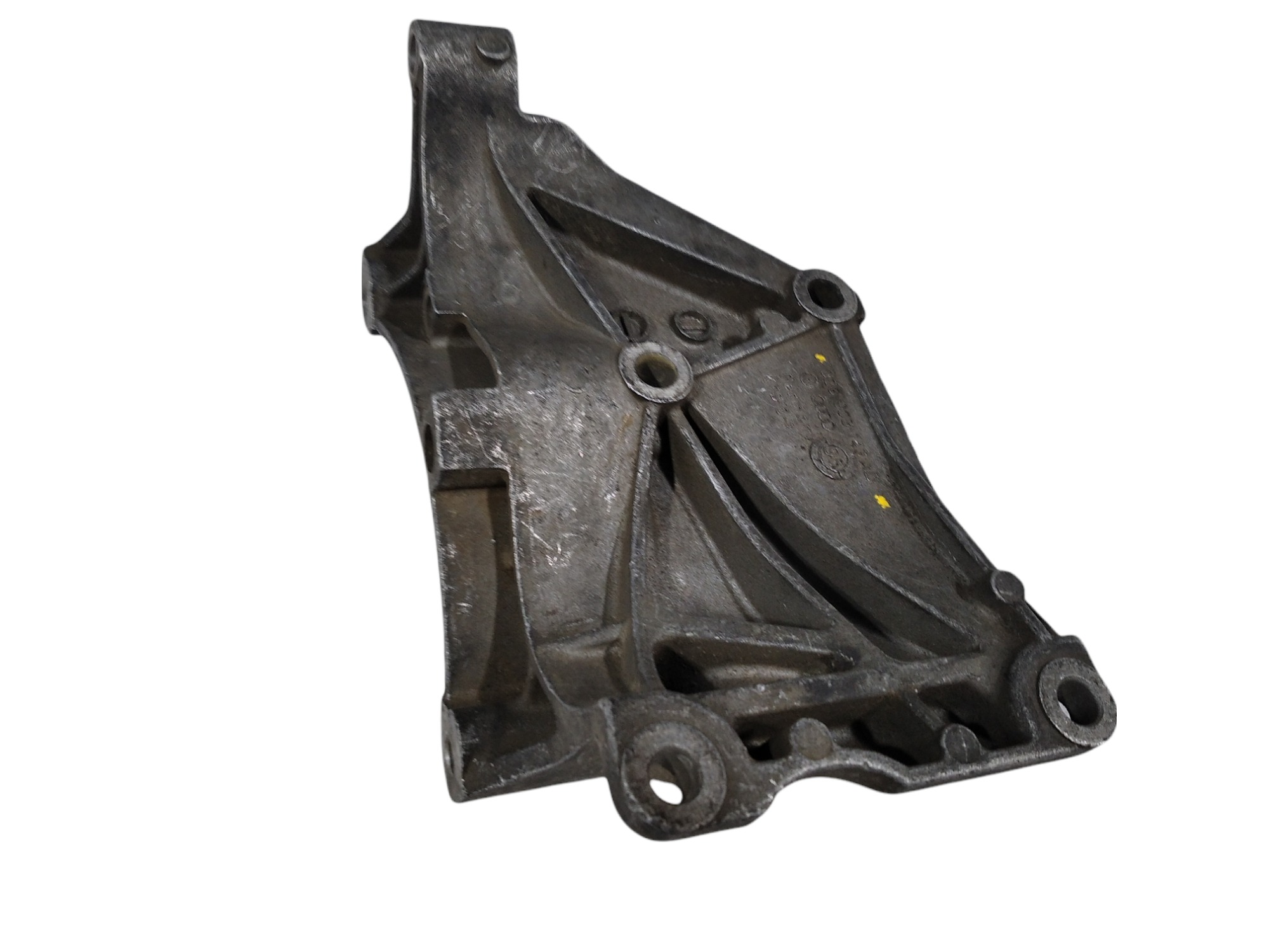 Suporte Alternador Golf 1994 A 1998 1.8 V308 2
