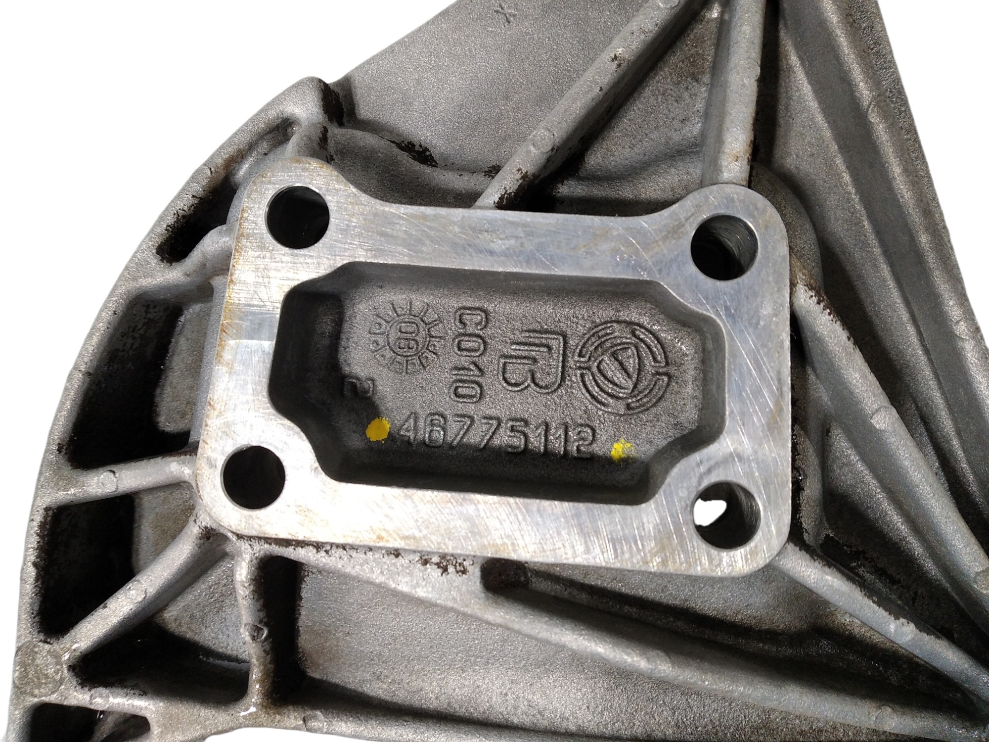 Suporte Compressor Ar Fiat Linea Hlx 1.9 16v 2010 V433 2