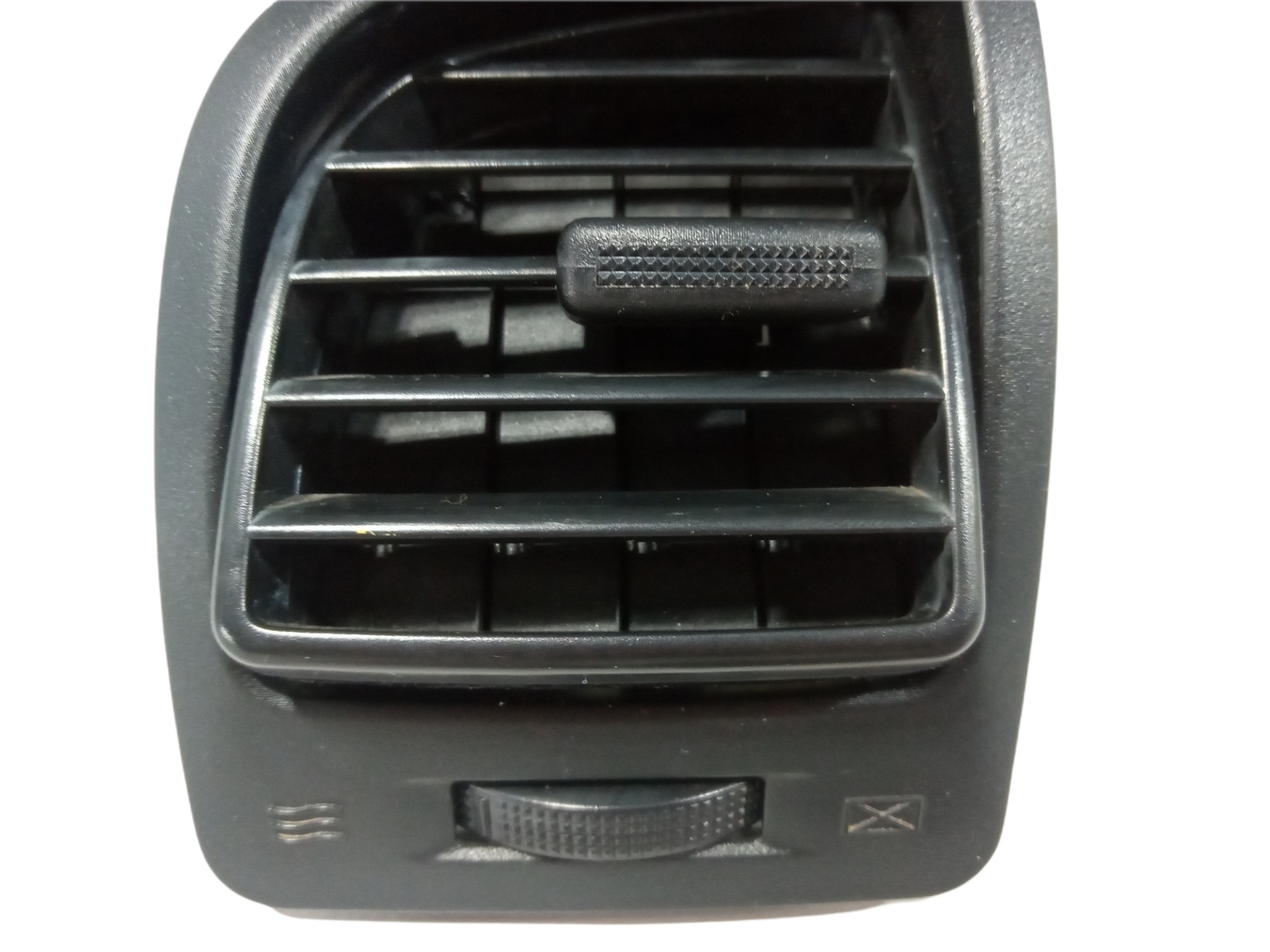 Difusor De Ar Esquerdo Kia Picanto 2010 V299 2