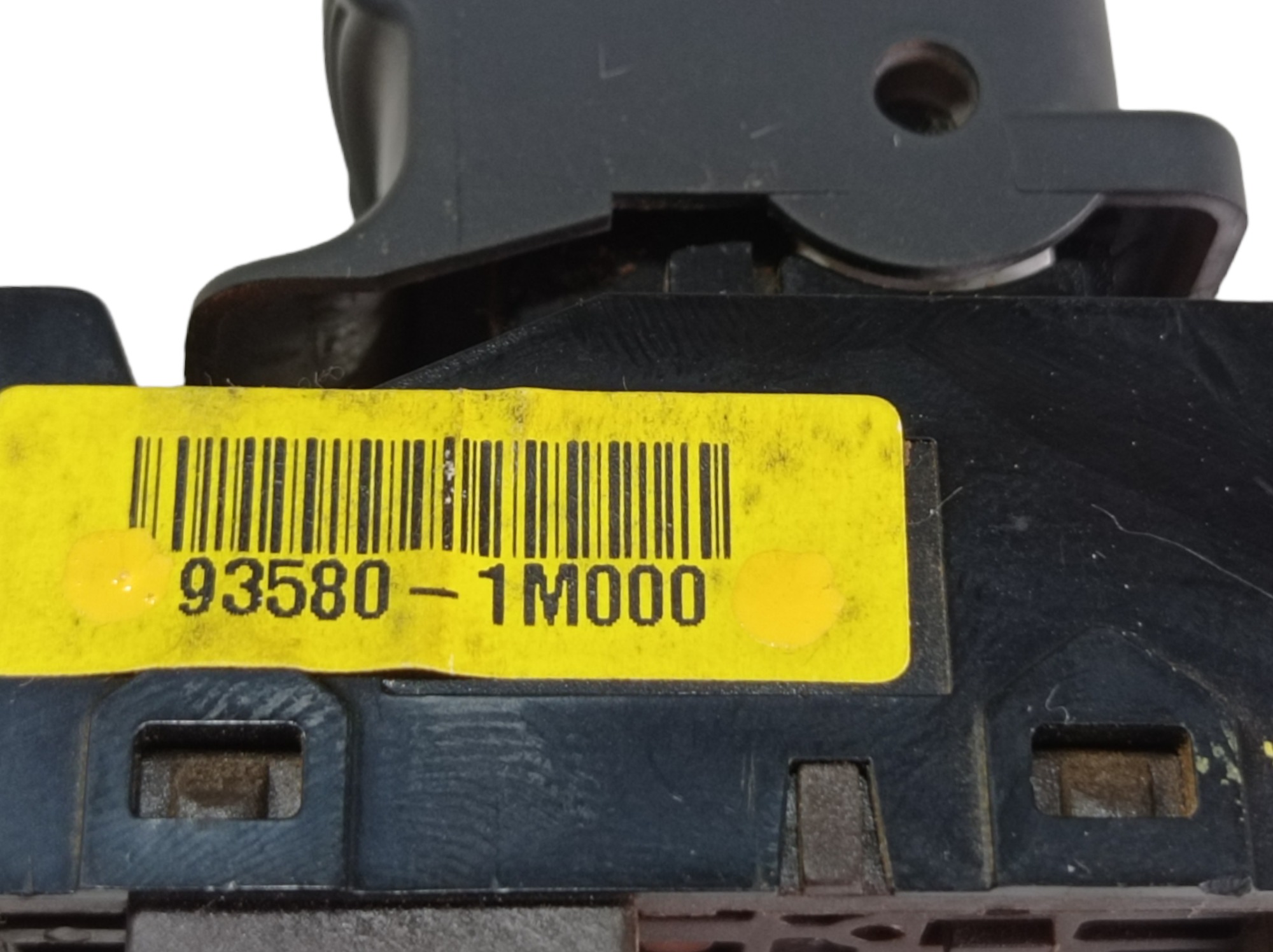 Botão Vidro Traseiro Esquerdo Kia Cerato Sx 1.6 2011 V492 7
