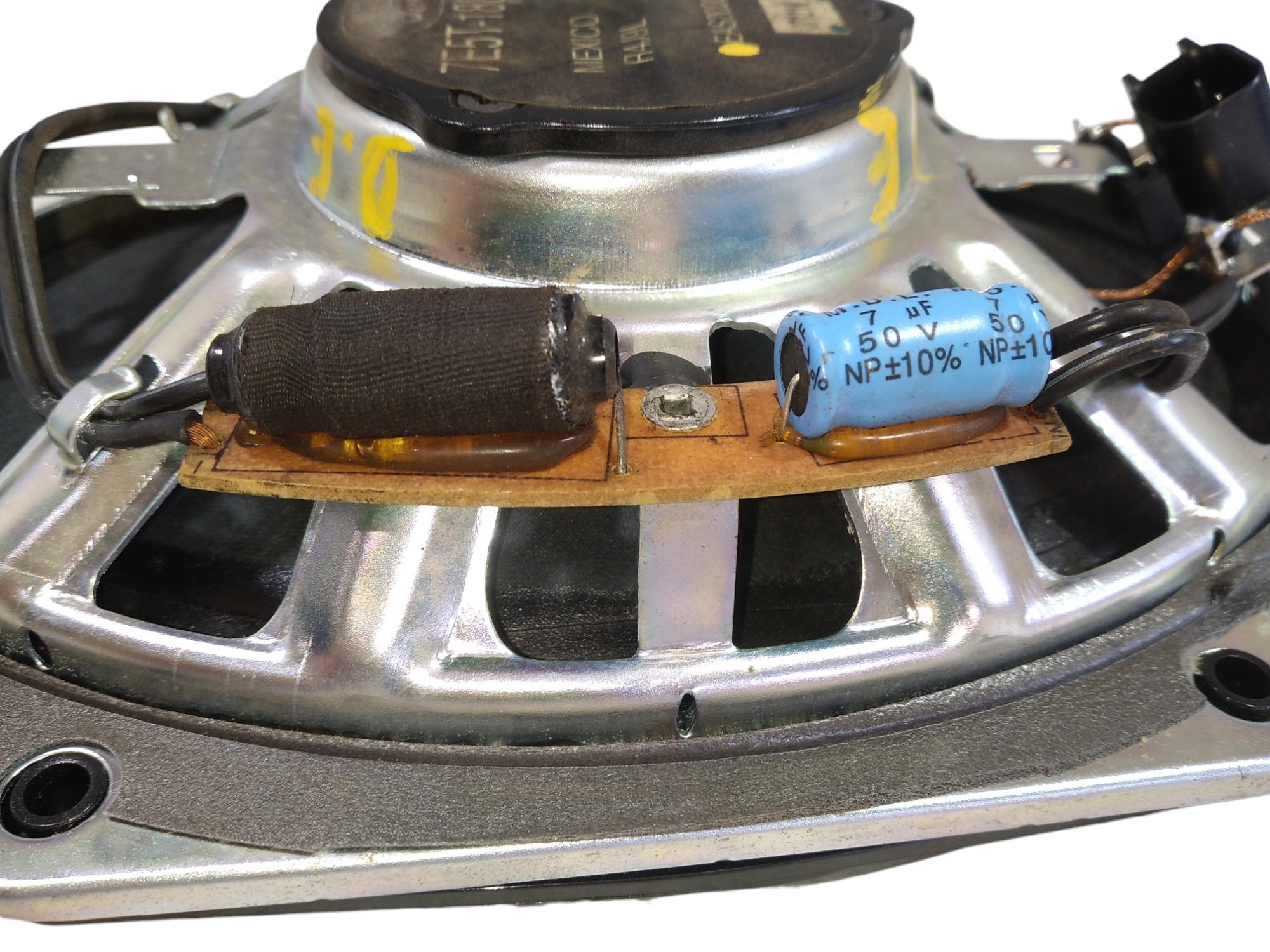 Alto Falante Dianteiro Esquerdo Fusion 2007 V560 7e5t18808aa 7