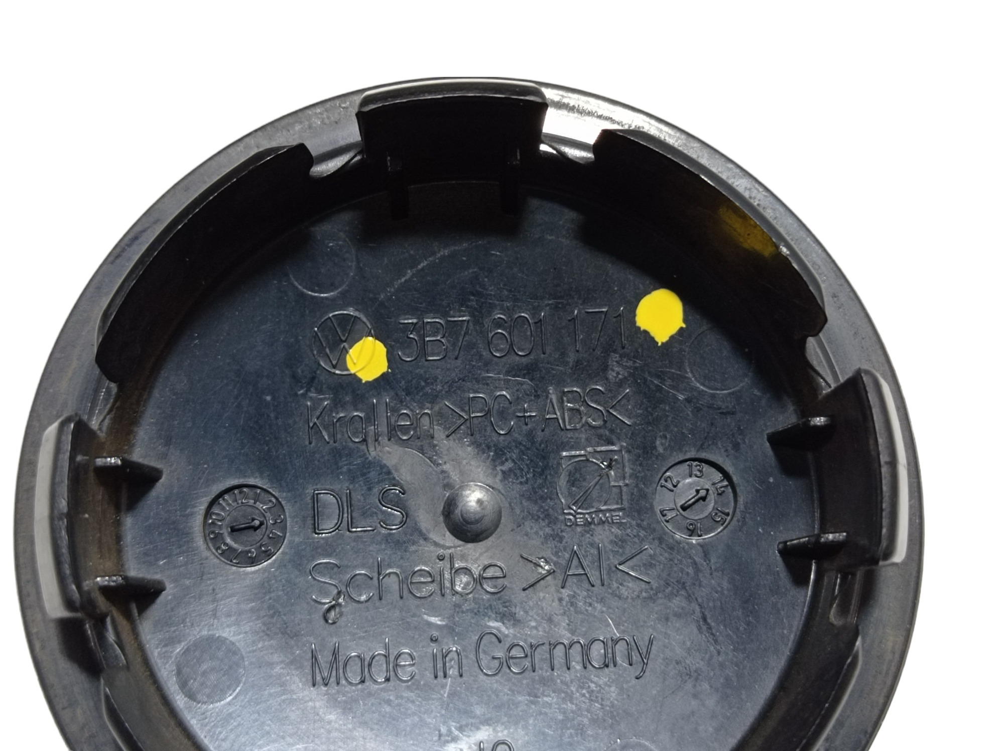 Calota Central Emblema Roda Vw Jetta 2012 A 2015 V260 5