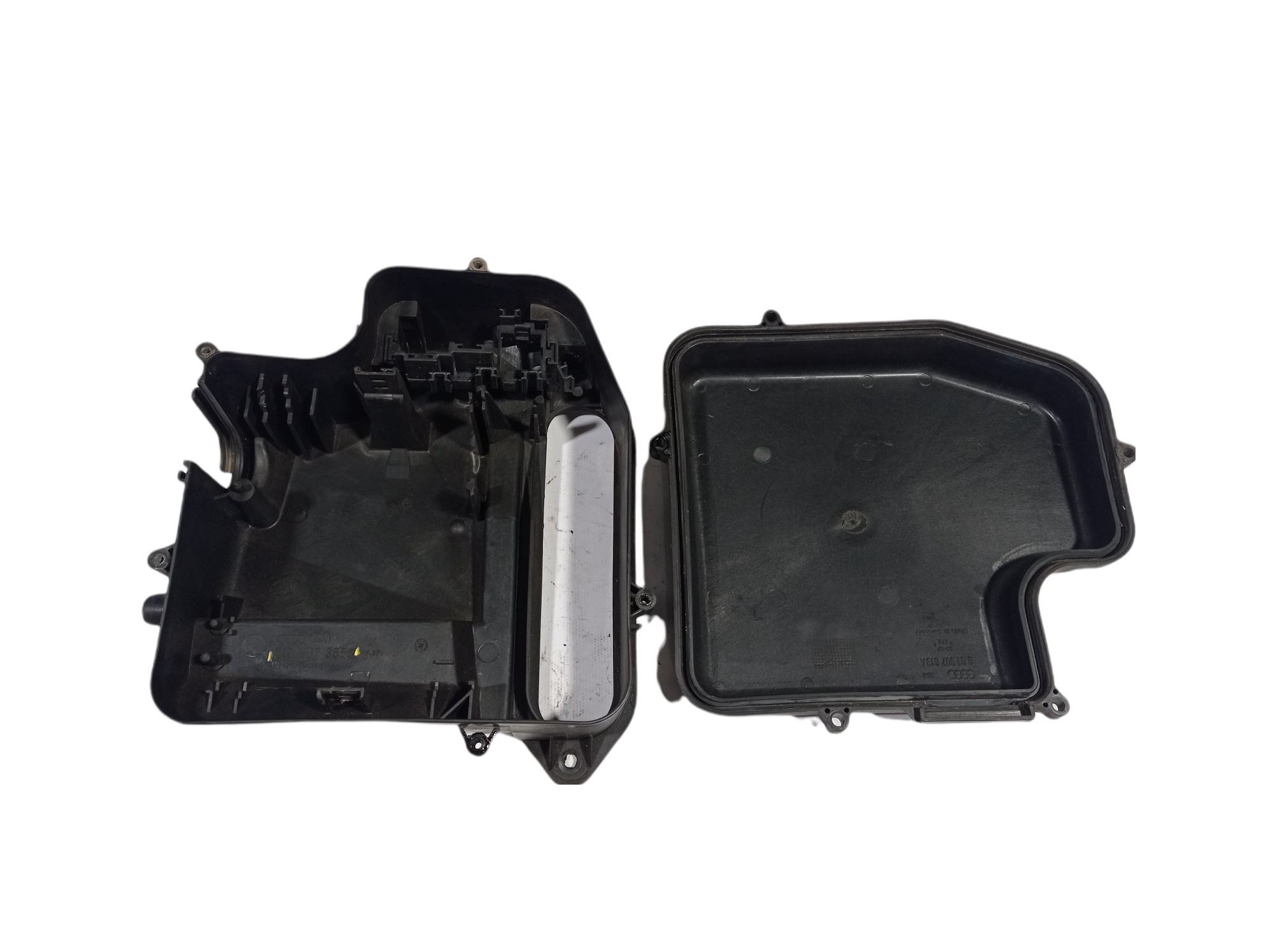 Caixa Base Fusíveis Externa Audi A6 2.7 Biturbo 2001 V261 7