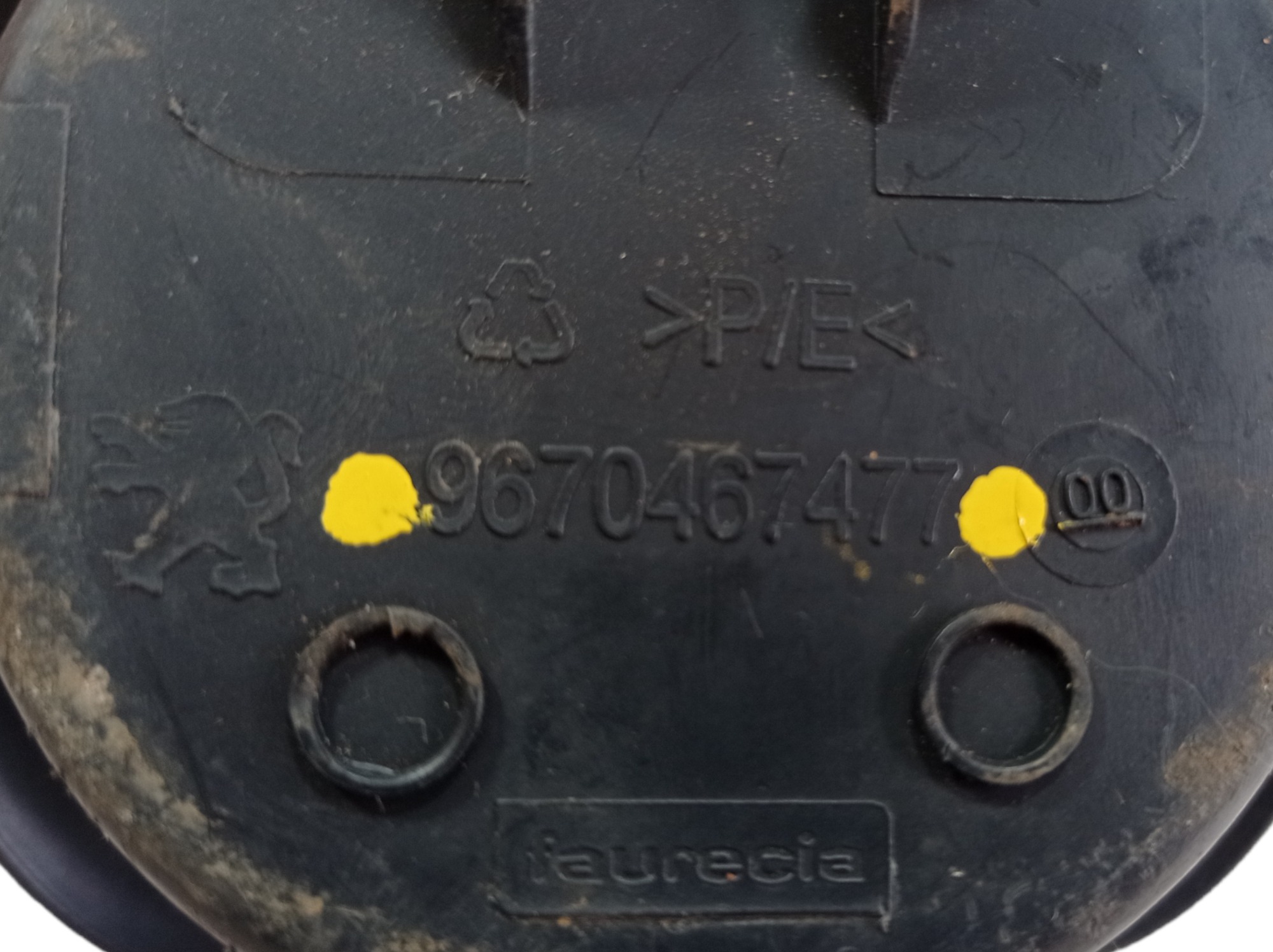 Porta Copos Peugeot 206 2008 9670467477 Vl 8
