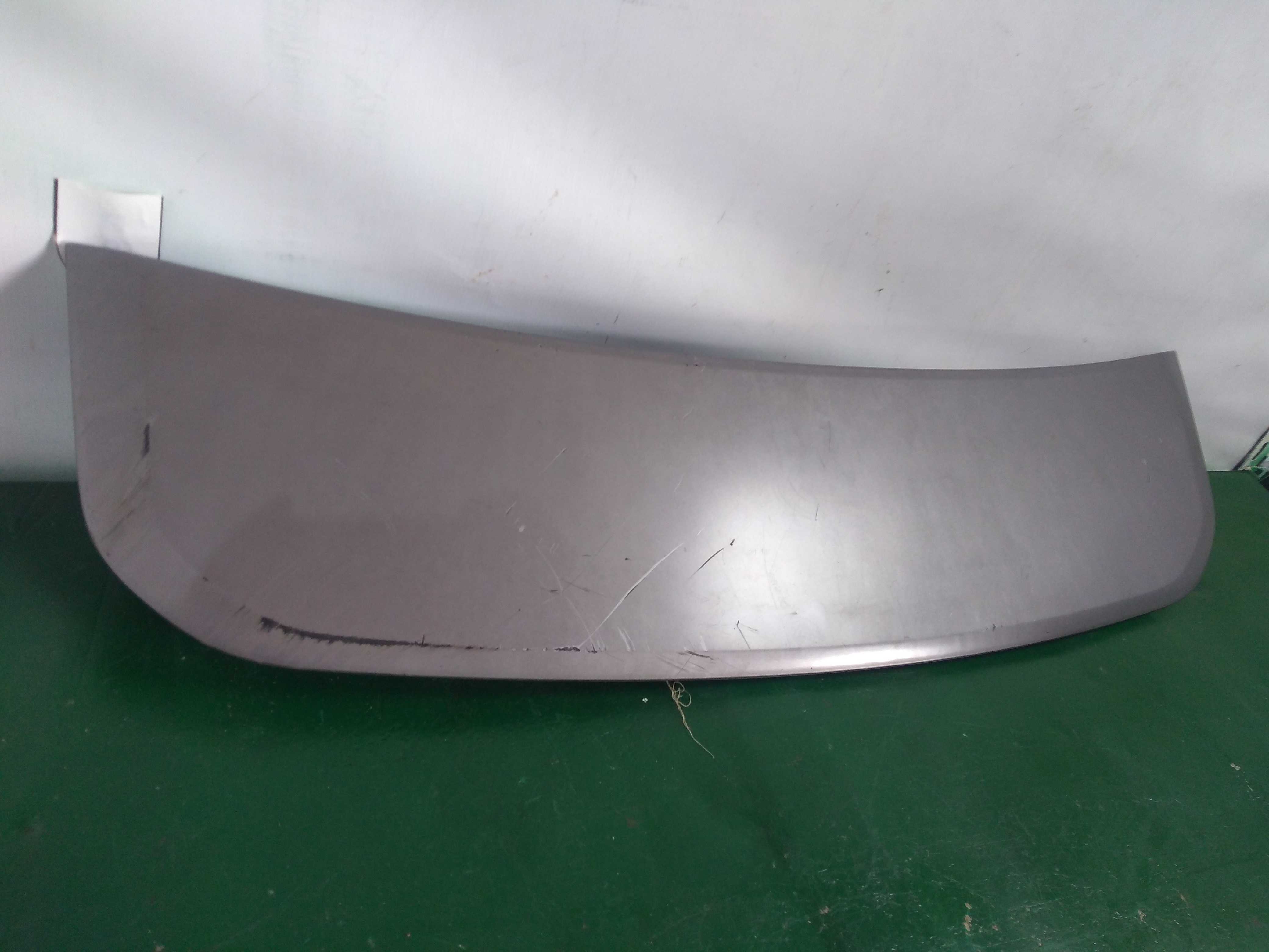 Acabamento Moldura Capô Dianteiro Discovery Sport 2015/2018 9