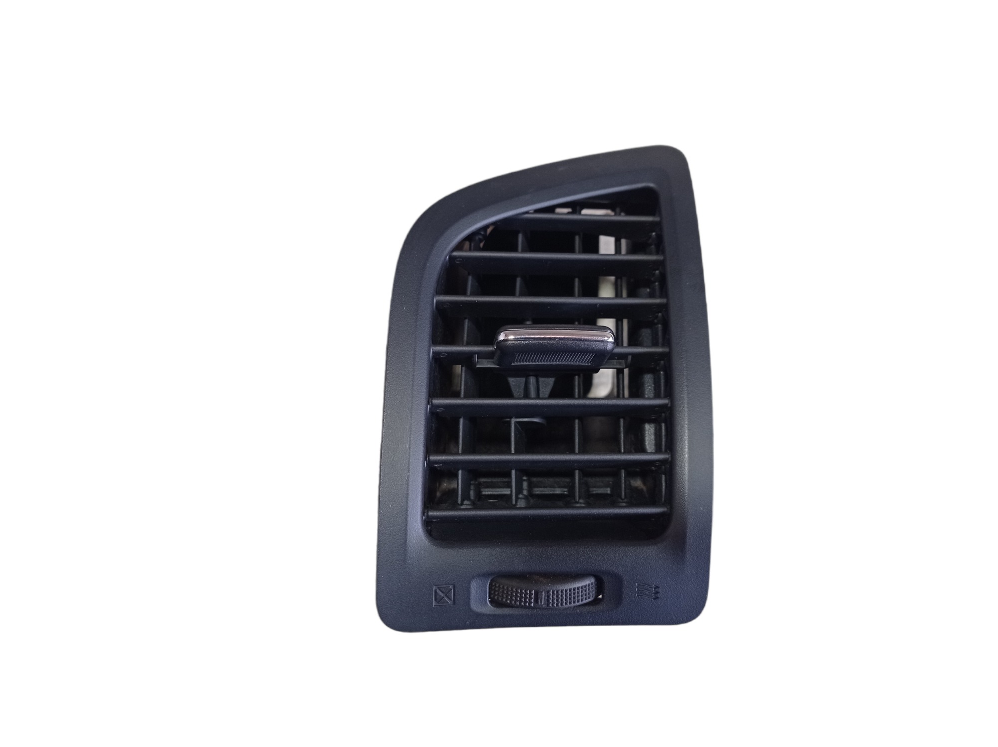 Difusor De Ar Esquerdo Nissan Altima 2014 V564 2