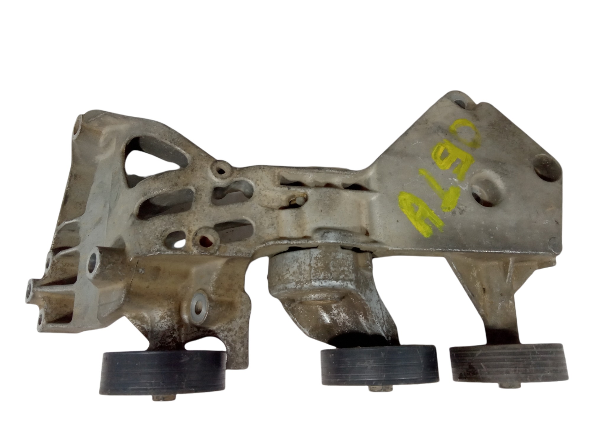 Suporte Do Alternador Mercedes A190 1999 A 2005 5