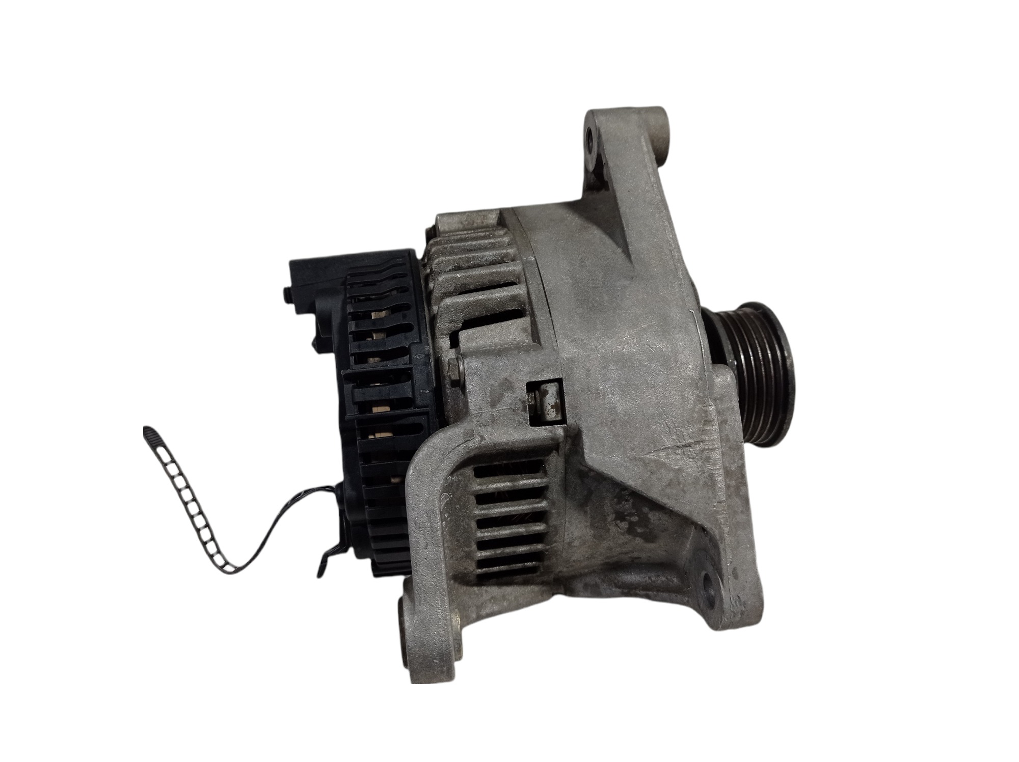 Alternador Vw Passat 1998 2546321 V266 4