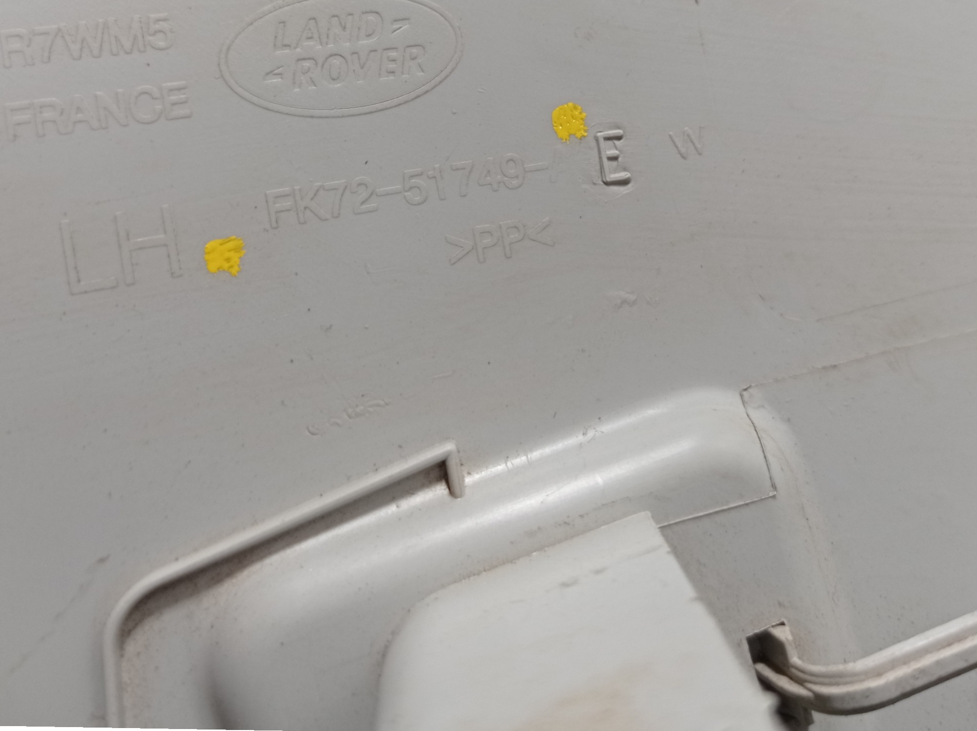 Acabamento Coluna Traseira Esquerda Discovery 2018 Fk7251749 7