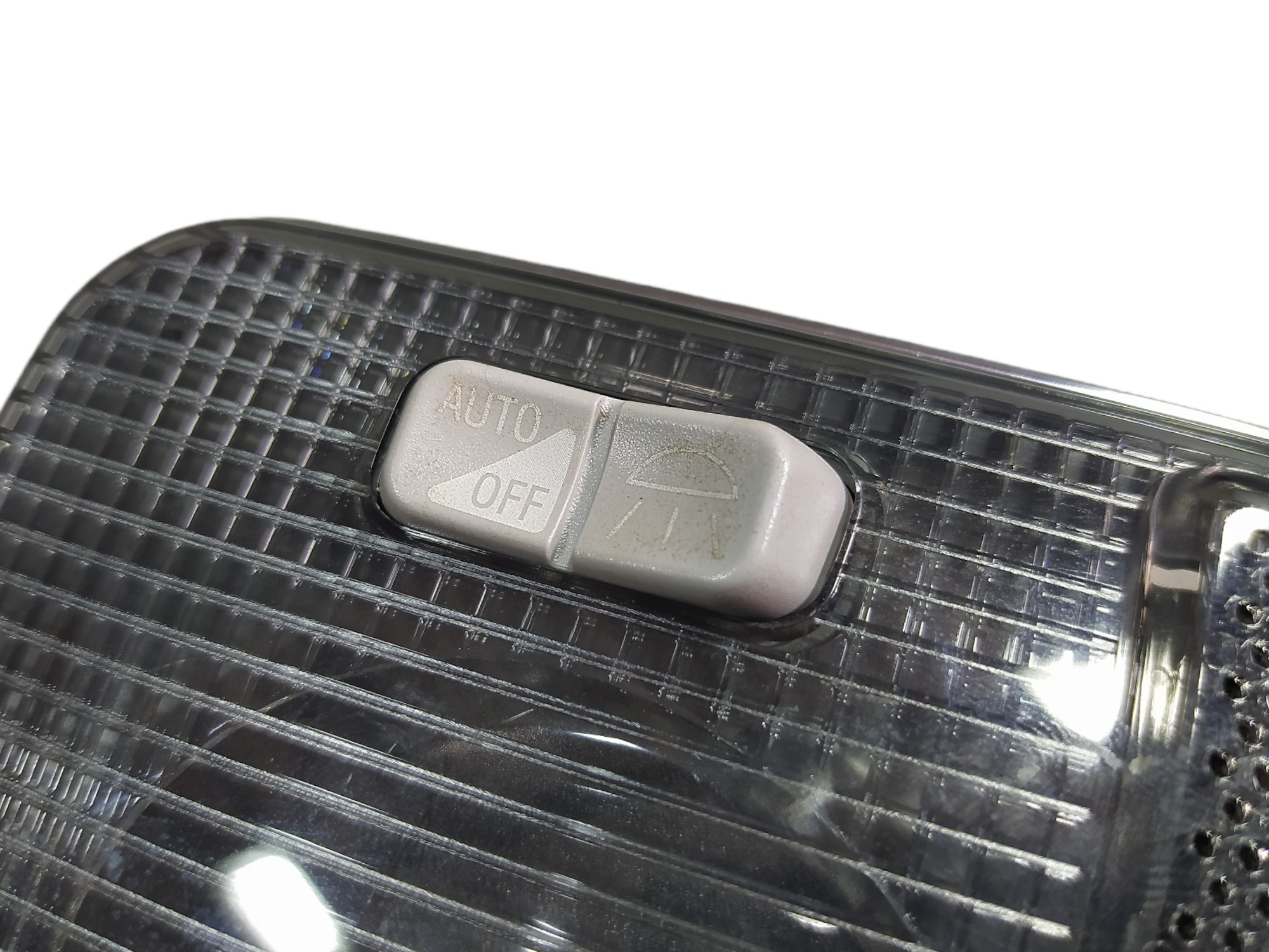 Luz Cortesia Dianteira Fiat Linea 2012 0884200 V468 9
