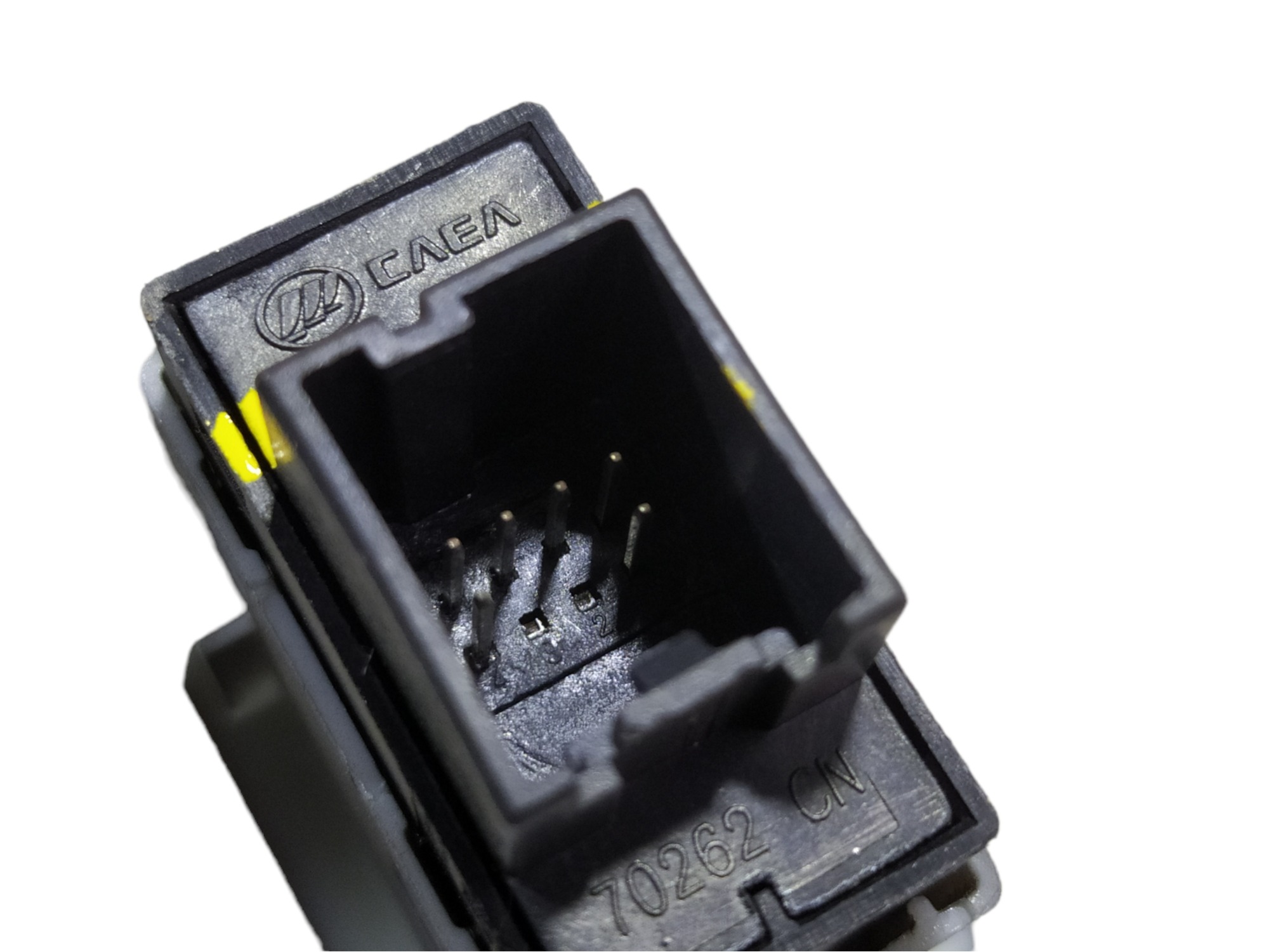Botão Vidro Dianteiro Direito Lifan X60 1.8 16v 2015 V466 6