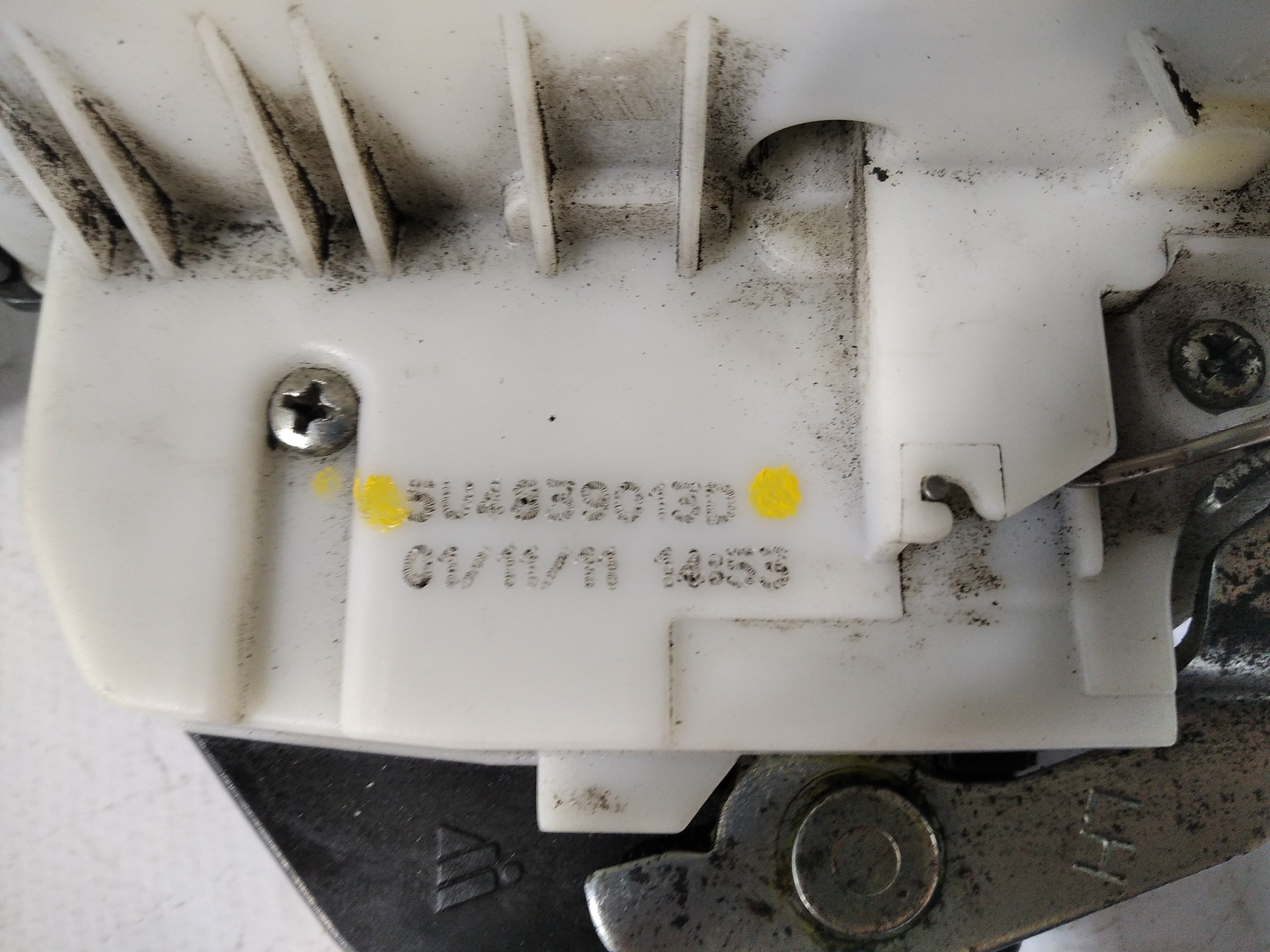 Fechadura Traseira Esquerda Vw Gol G5 G6 2012 V182 7