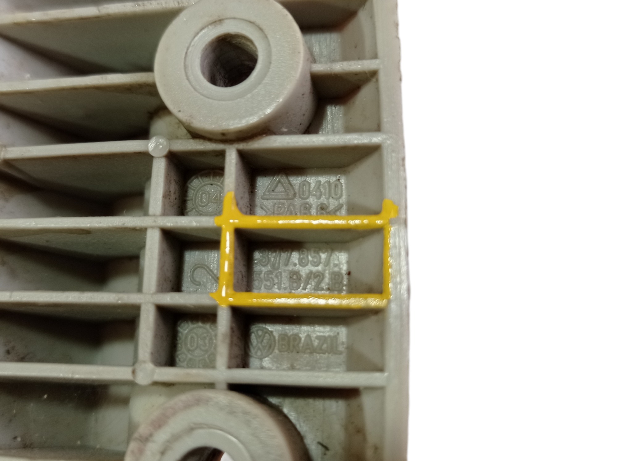 Quebra Sol Direito Vw Gol G2 1998 377857551b Vl 8
