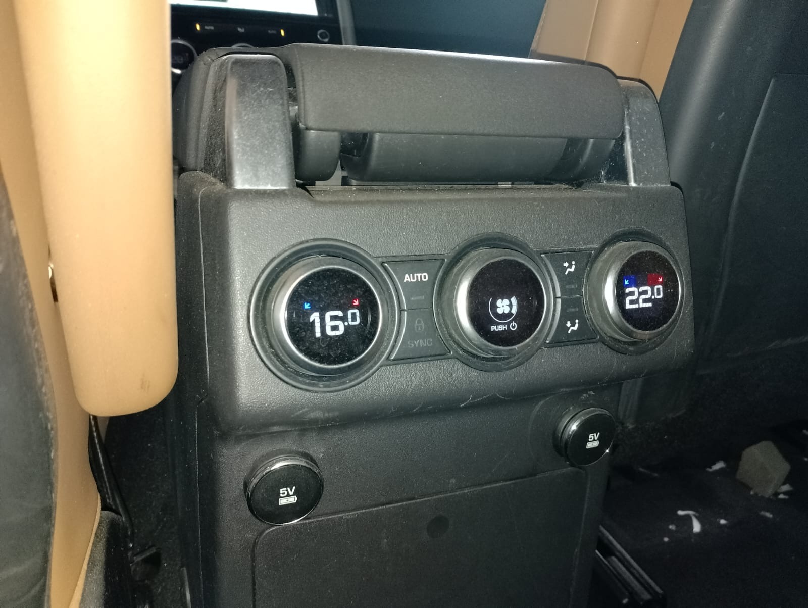 Comando Ar Condicionado Traseiro Discovery 5 2019 V562 4