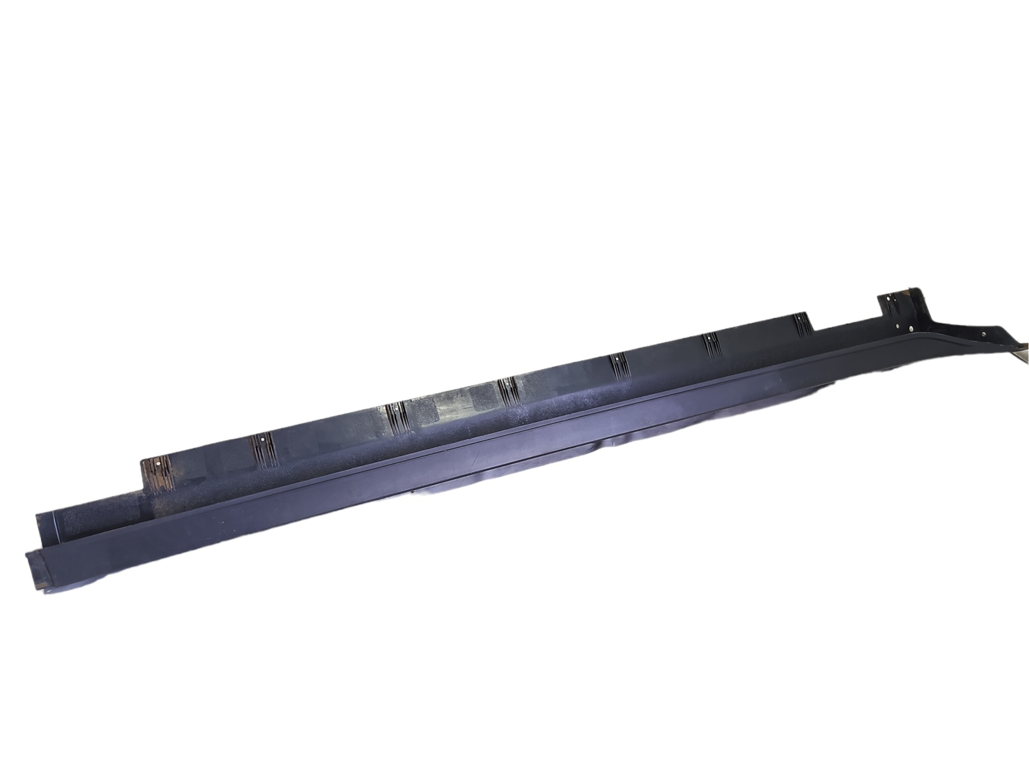 Spoiler Esquerdo Jac T6 2.0 16v 2016 5522300u1510 V475 Preto 4