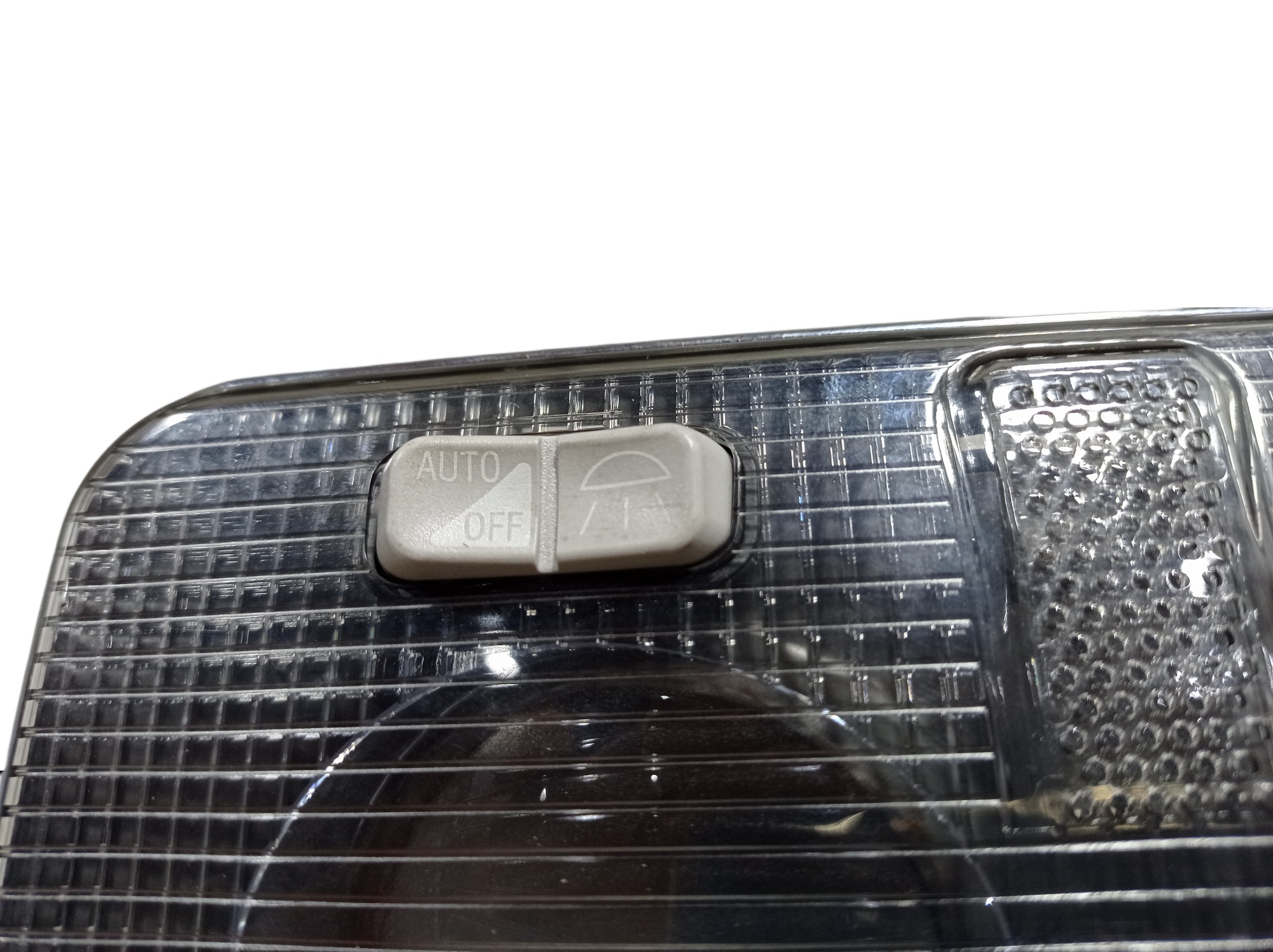 Luz Cortesia Dianteira  Fiat Linea Punto  2009 V325 8