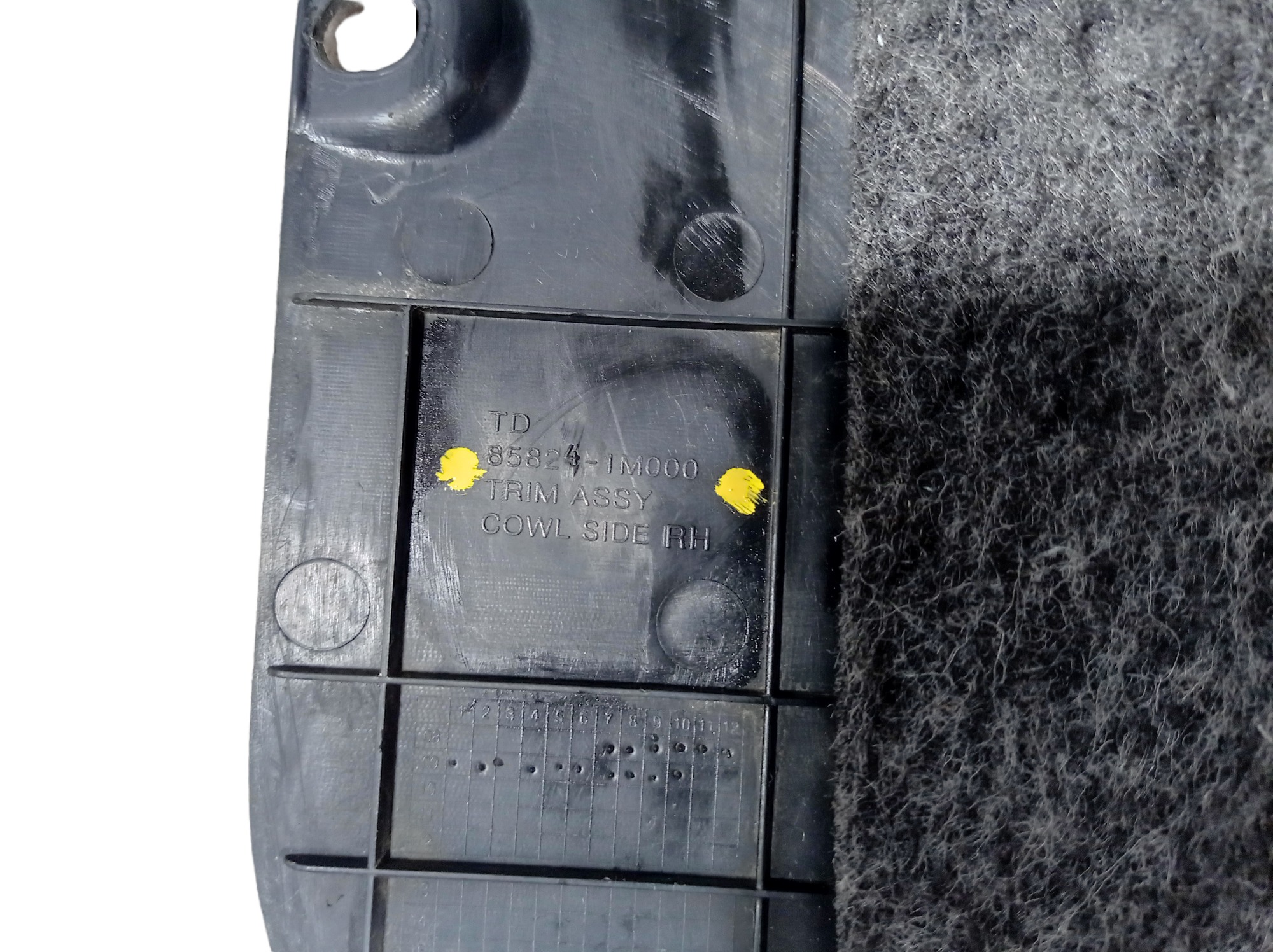 Soleira Interna Dianteira Direita Kia Cerato 2010 1.6 V331 7