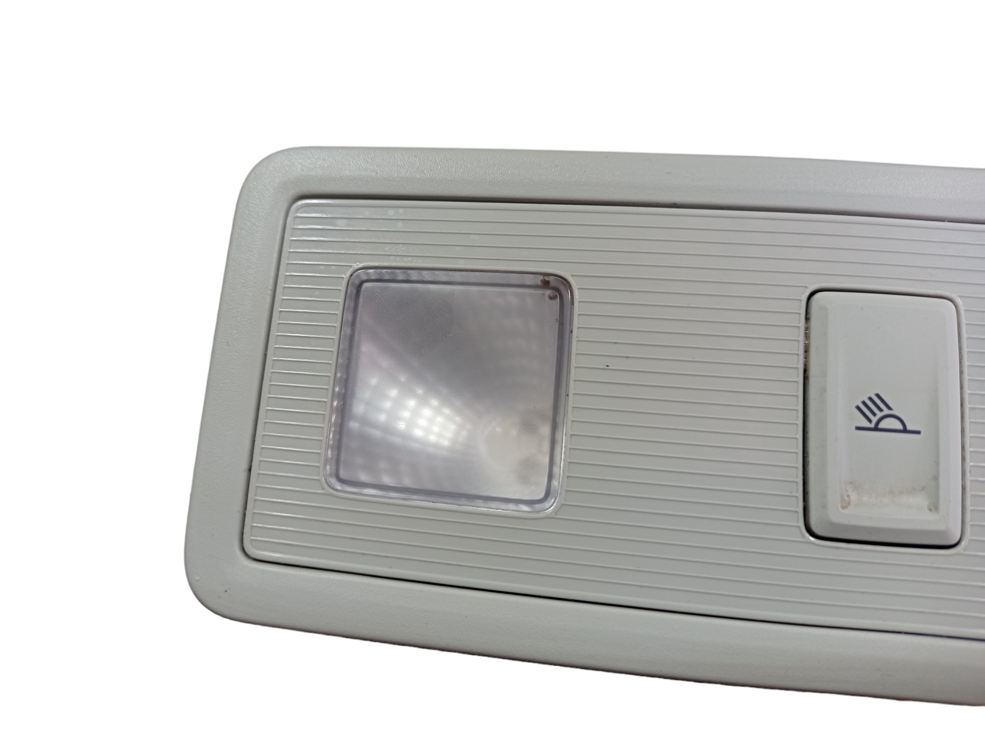 Luz Cortesia Teto Traseiro Vw Virtus 2017 A 2021 V559 6
