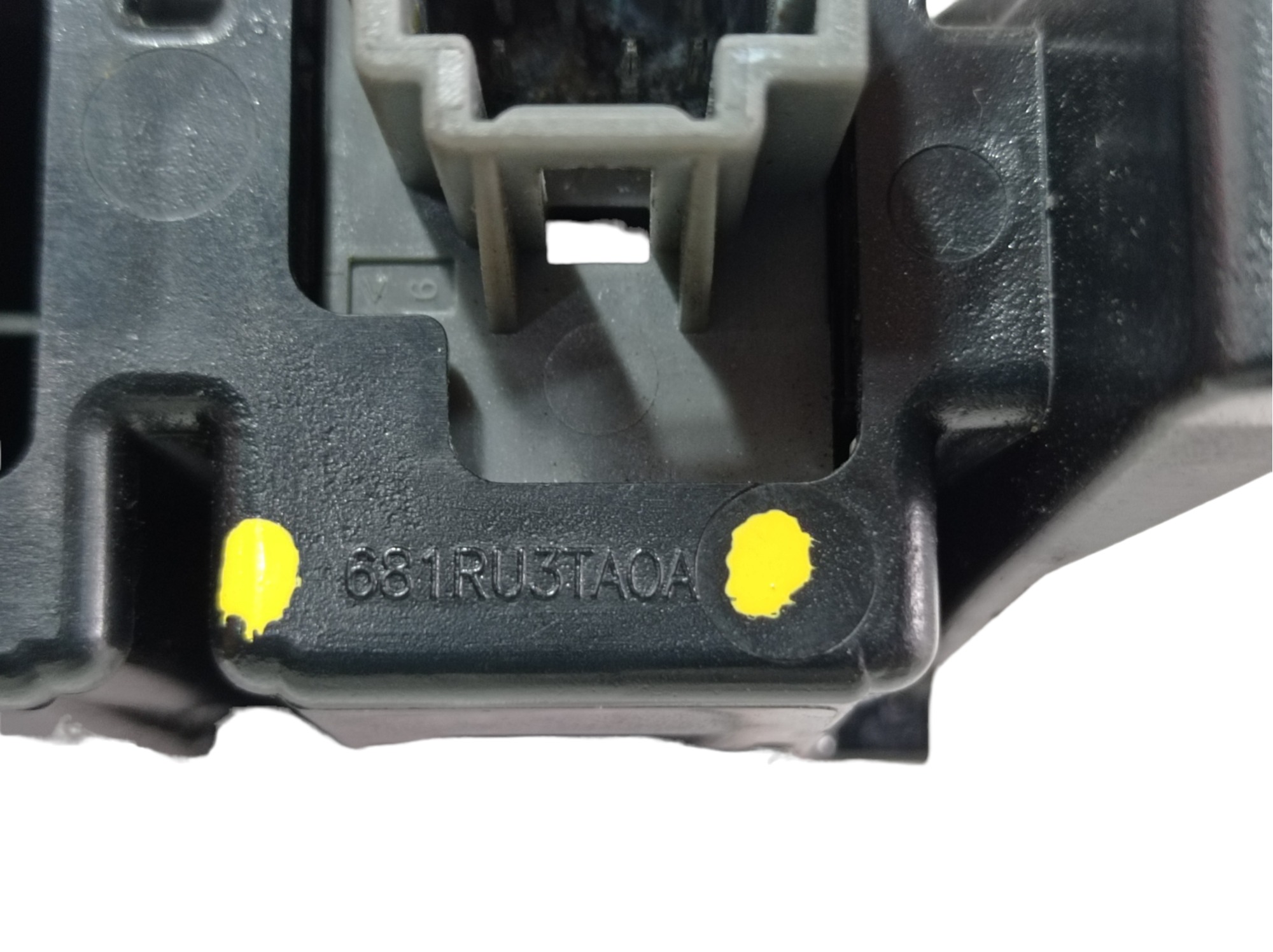Botão Alarme Sensor Estacionamento Nissan Altima 2014 V465 7