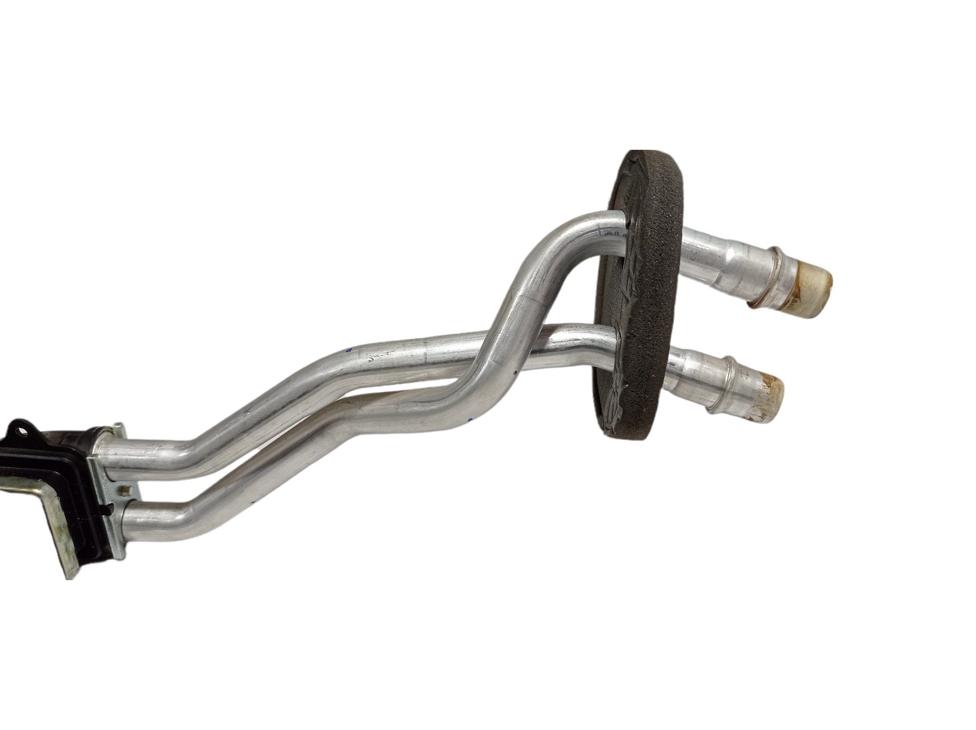 Radiador Ar Quente Peugeot 2008 1.6 16v 2019 T1013219a V341 2