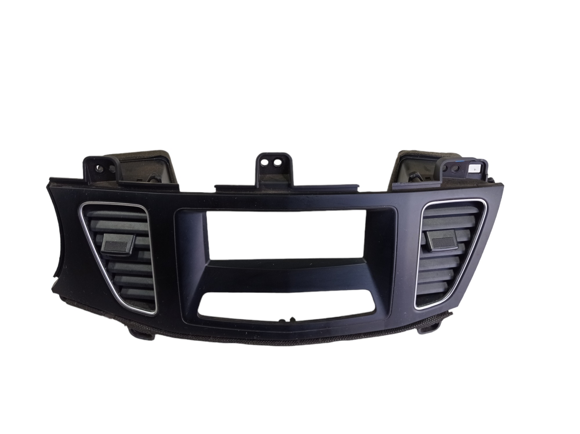 Moldura Com Difusor Central Kia Cadenza 2013 V547 5
