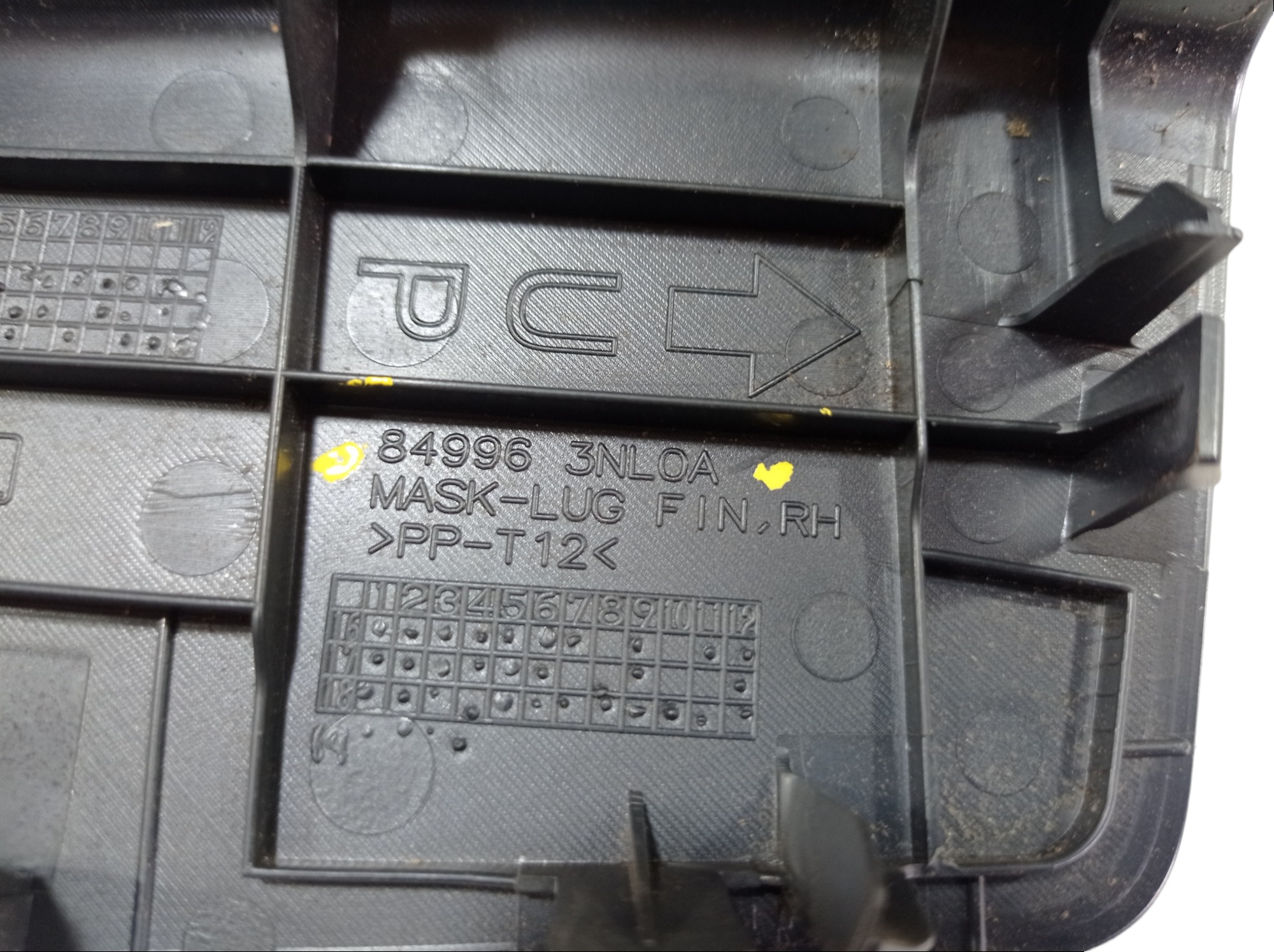 Acabamento Coluna Traseira Direita Nissan Leaf 2019 V488 7