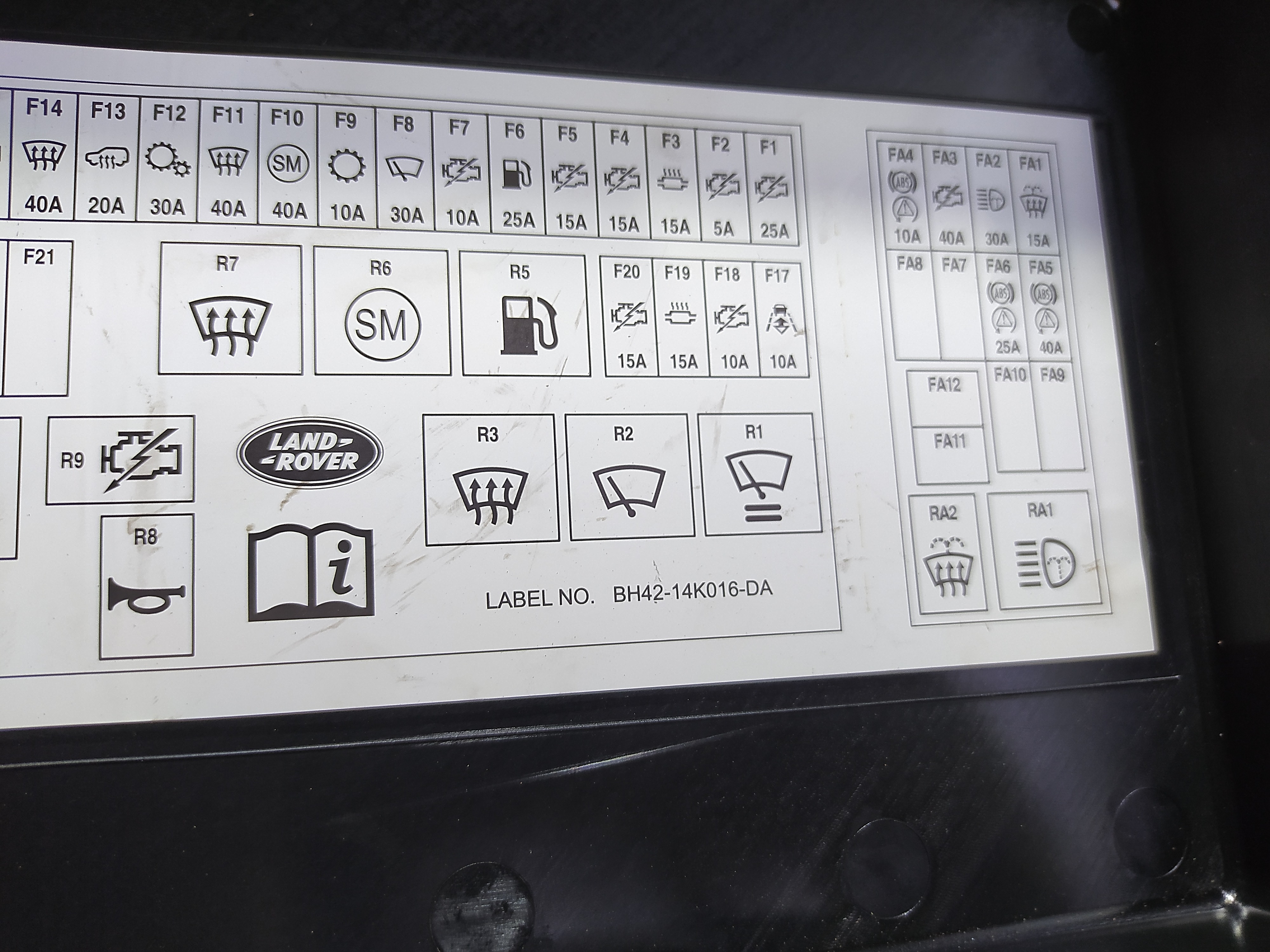 Suporte Caixa Fusível Externo Range Rover Vogue 2011 V546 7