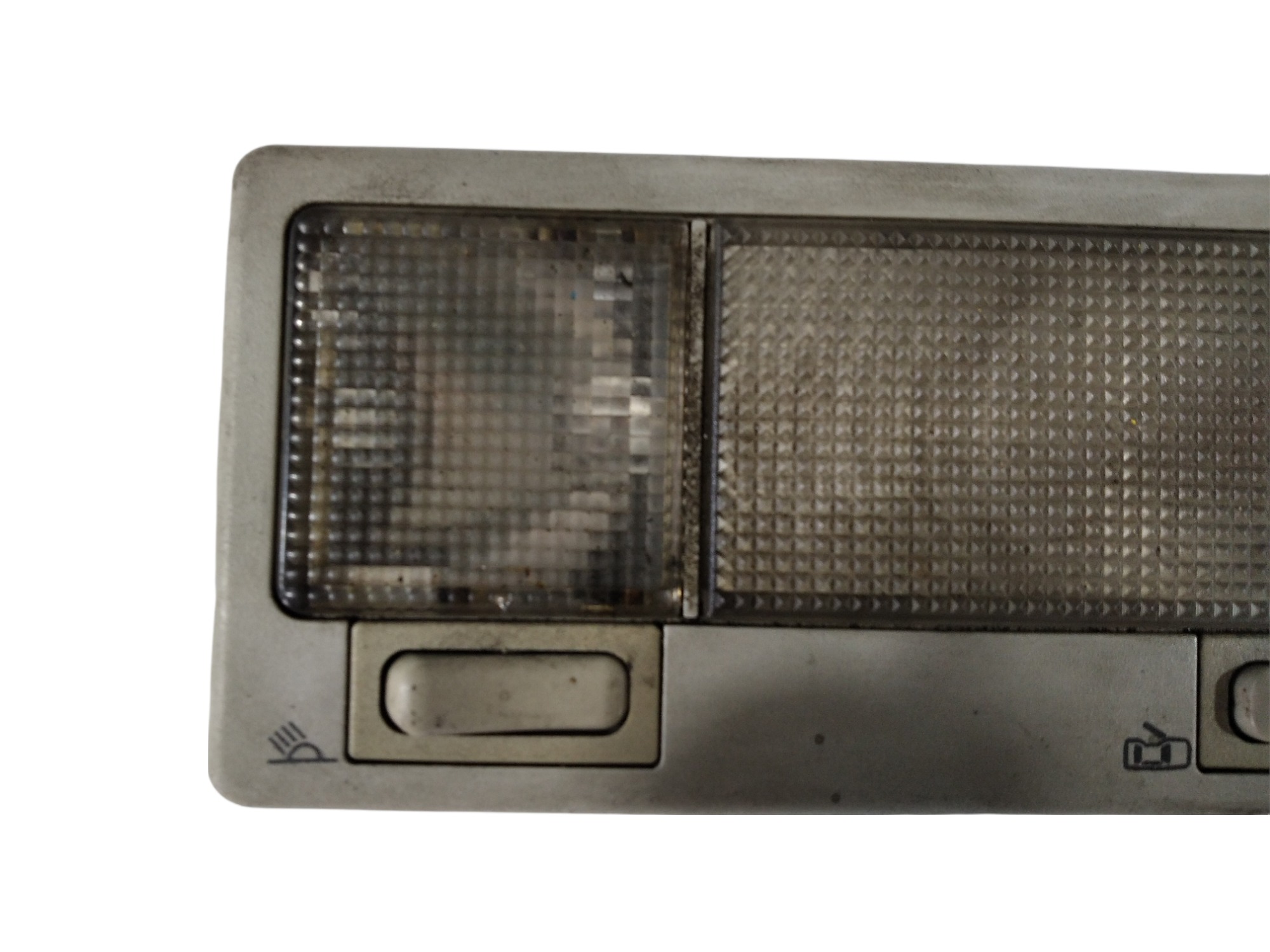 Luz Cortesia Vw Golf 1994 A 1998 V61 357947111c 2
