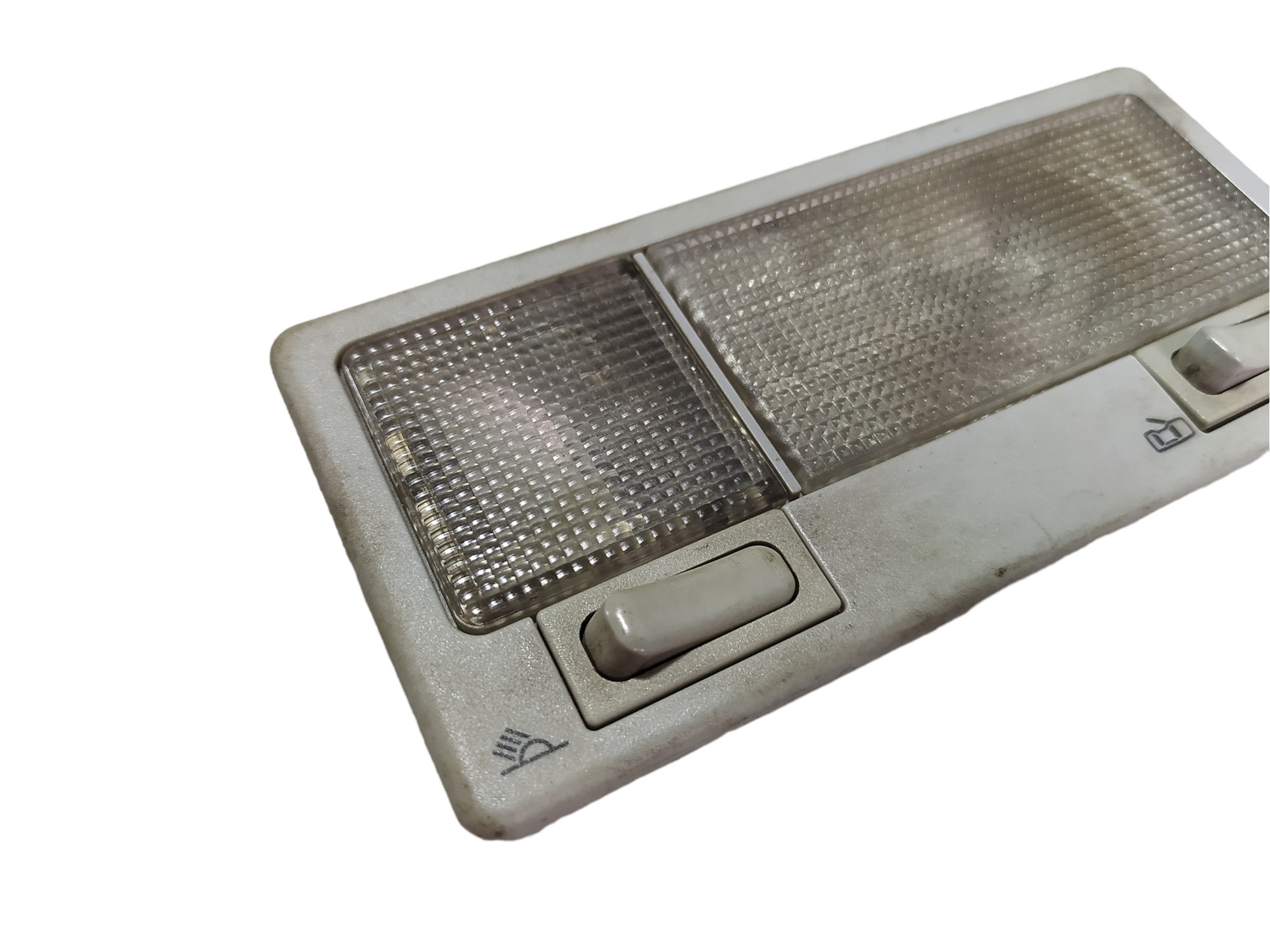 Luz  Cortesia Passat Alemao 1995 357947111 Vl 3