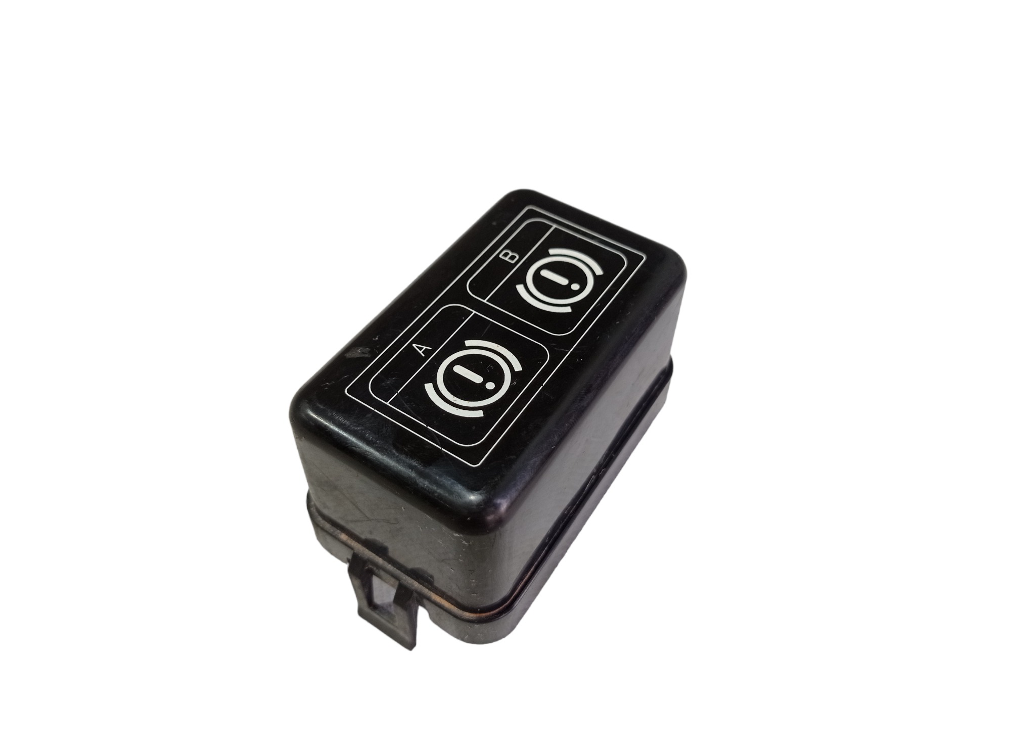 Tampa Caixa De Fusível Mitsubishi Pajero Full 2012 V575 4