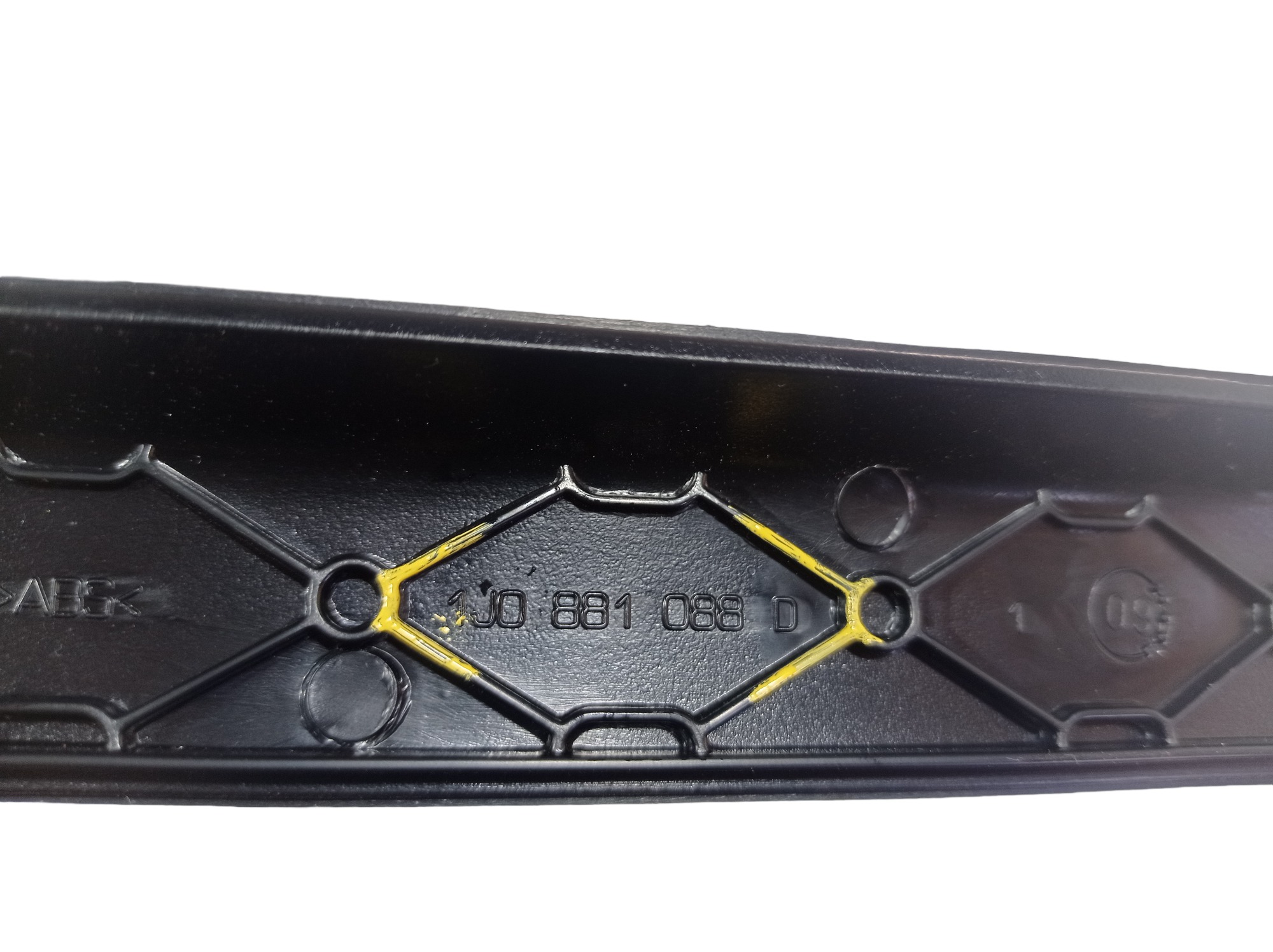 Acabamento Banco Dianteiro Direito Vw Golf 2009 V566 6