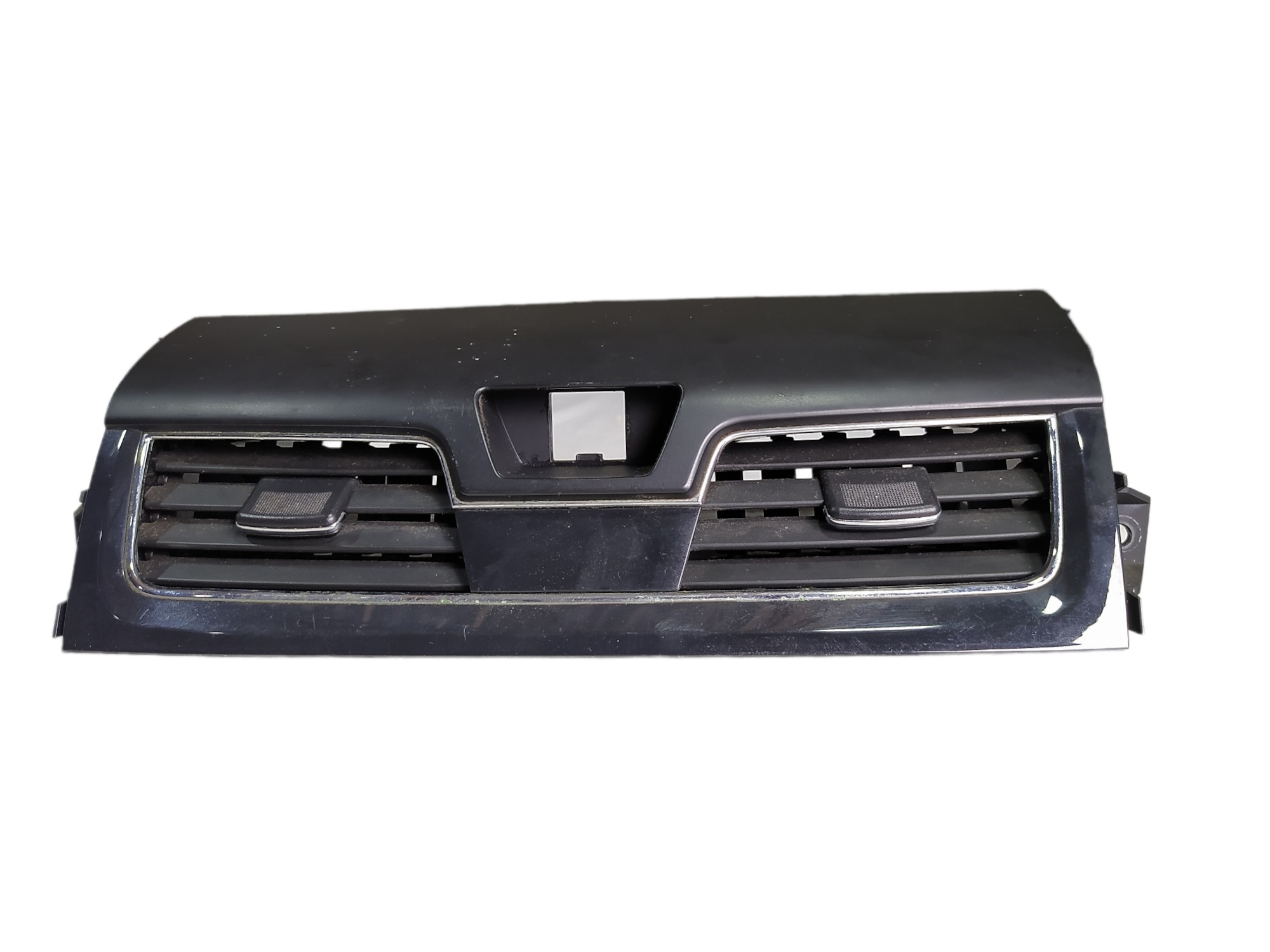 Difusor De Ar Central Nissan Altima 2.5 2014 687503ta0a V465 9