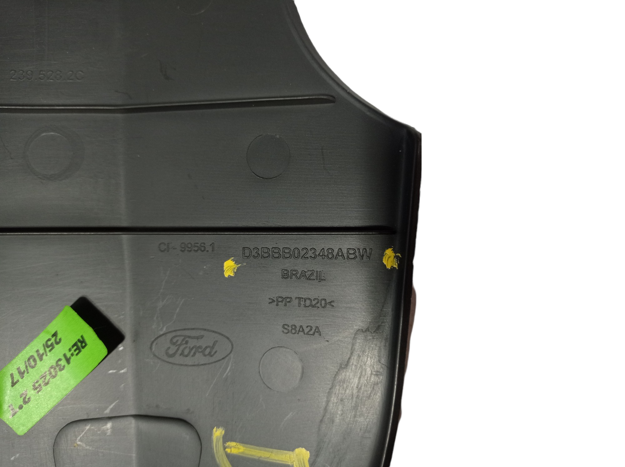 Acabamento Pé Coluna Dianteira Direita Ford New Fiesta 2017 4