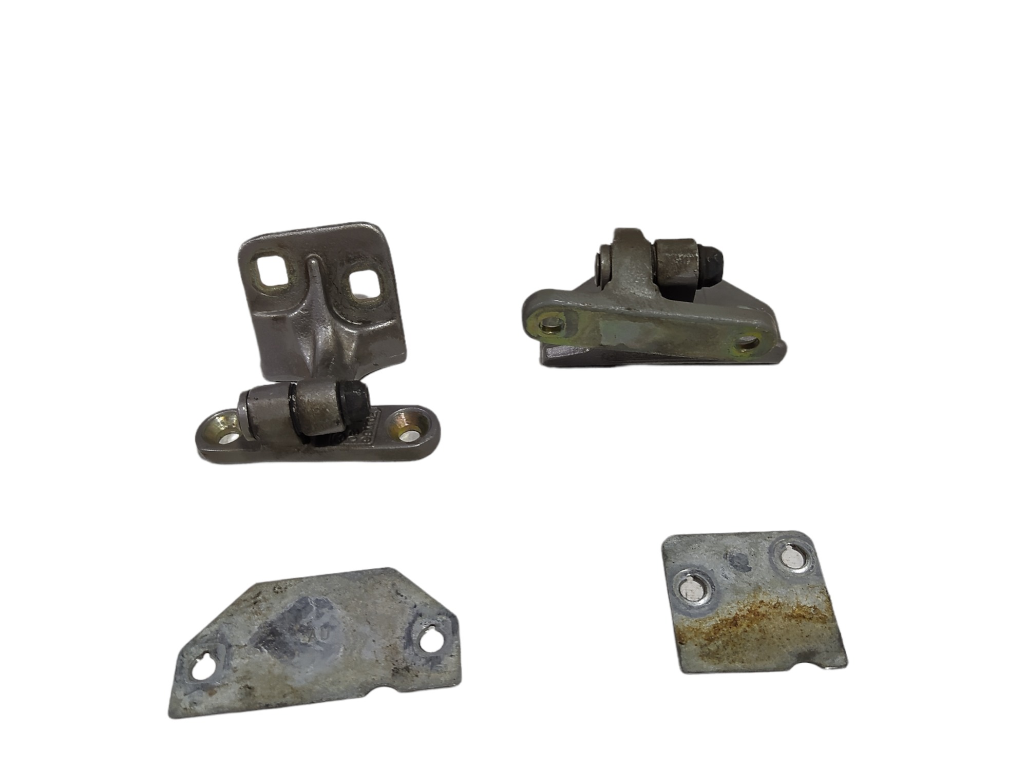 Dobradiça Porta Dianteira Direita Mercedes Benz A160 99 V388 8